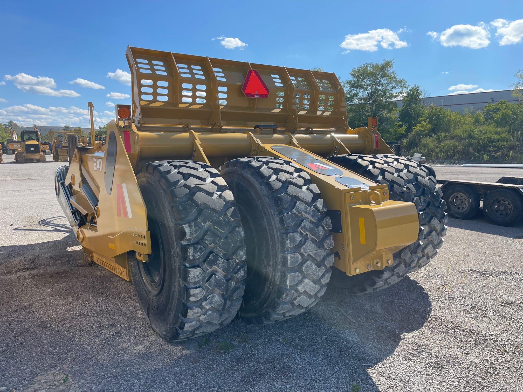 2022 ASHLAND 2411E PULL SCRAPER Photo 2 Thumbnail