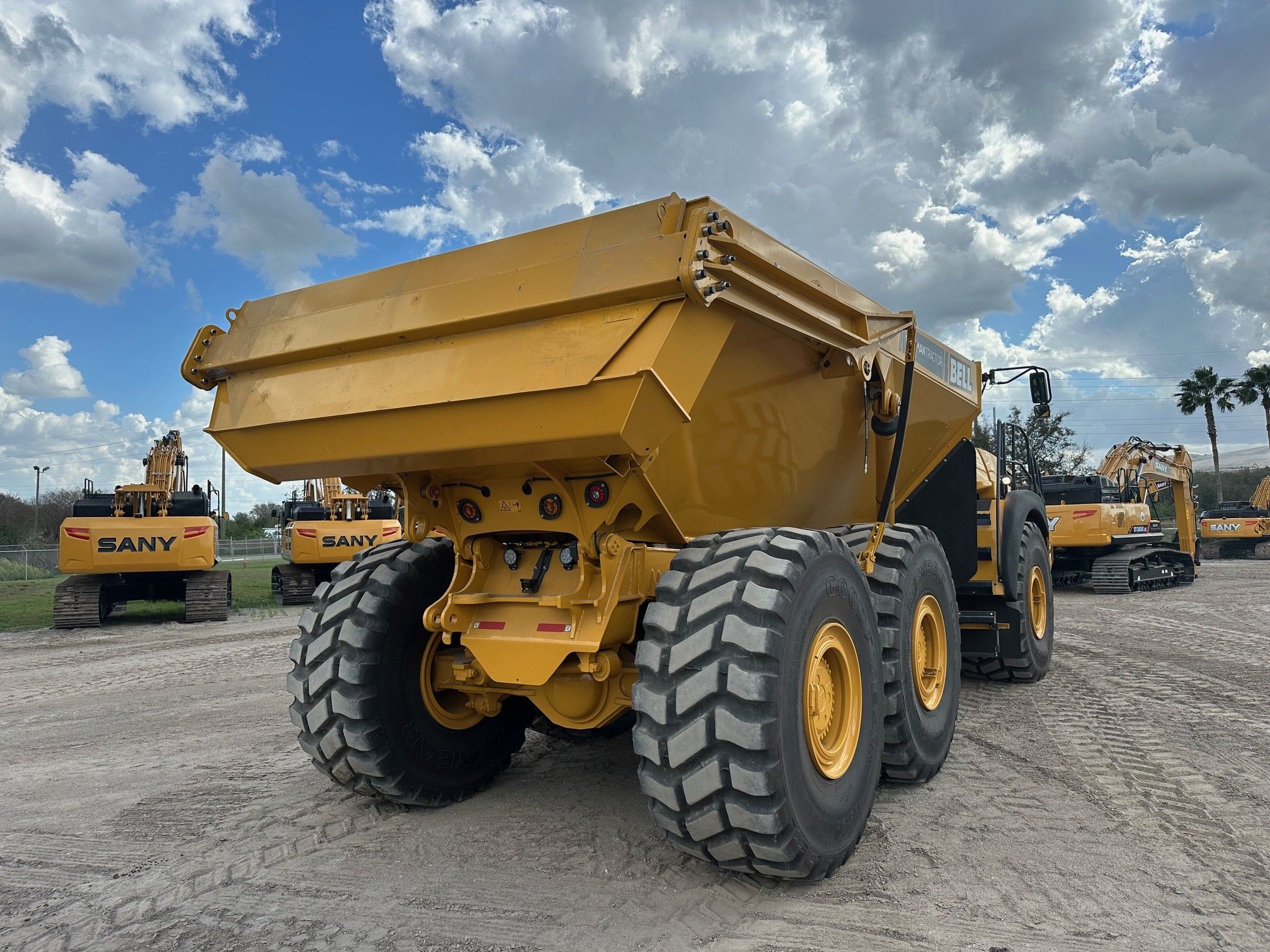 2025 BELL B45E Photo 4 Thumbnail