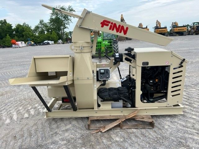 2022 FINN B70RH-39 STRAW BLOWER Photo 6 Thumbnail