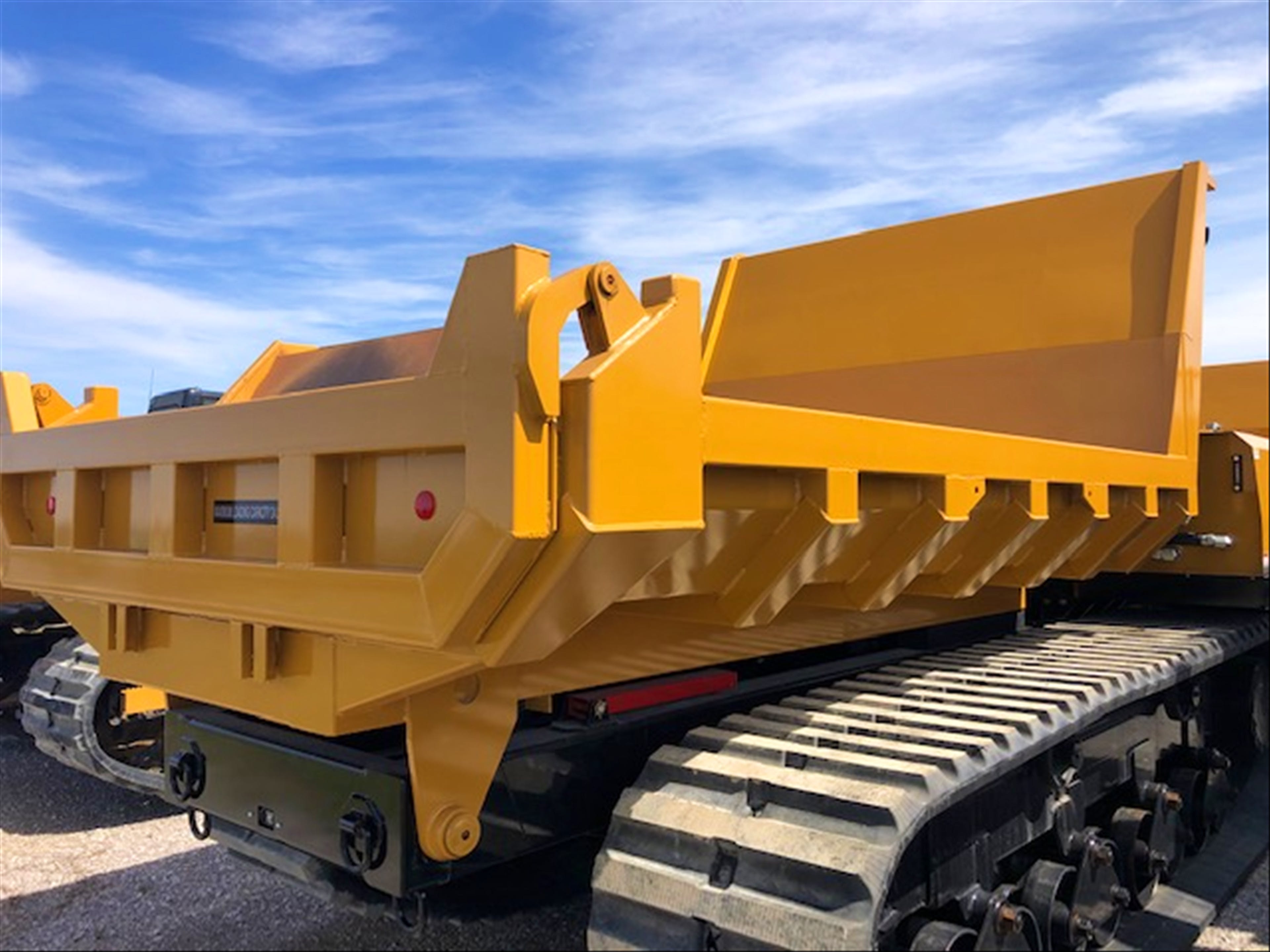 DUMP BED FOR MST 2200VD Photo 2 Thumbnail