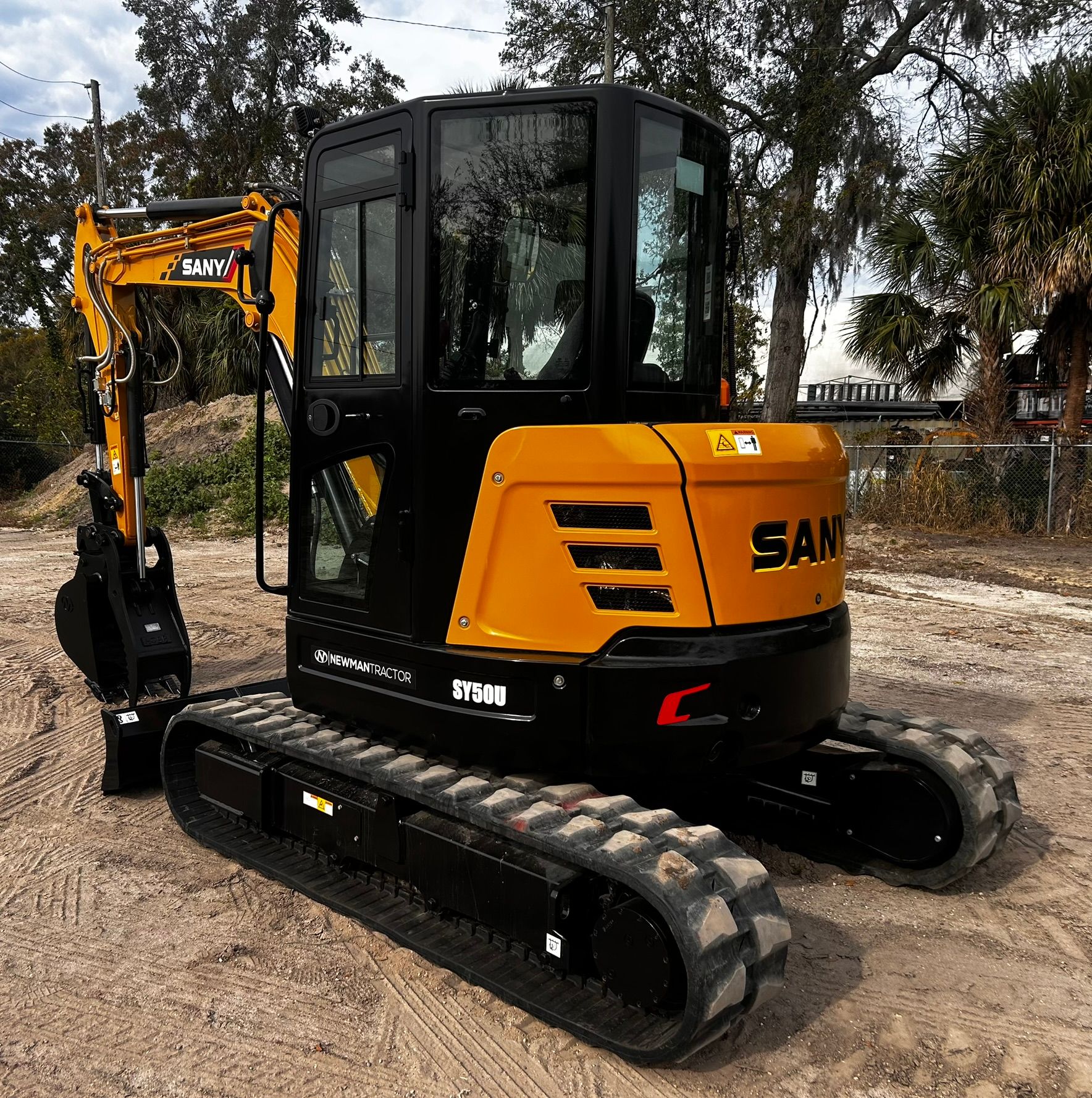 2025 SANY SY50U Photo 2 Thumbnail