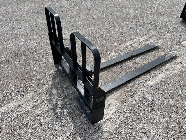 72" SKID STEER FORKS Photo 3 Thumbnail