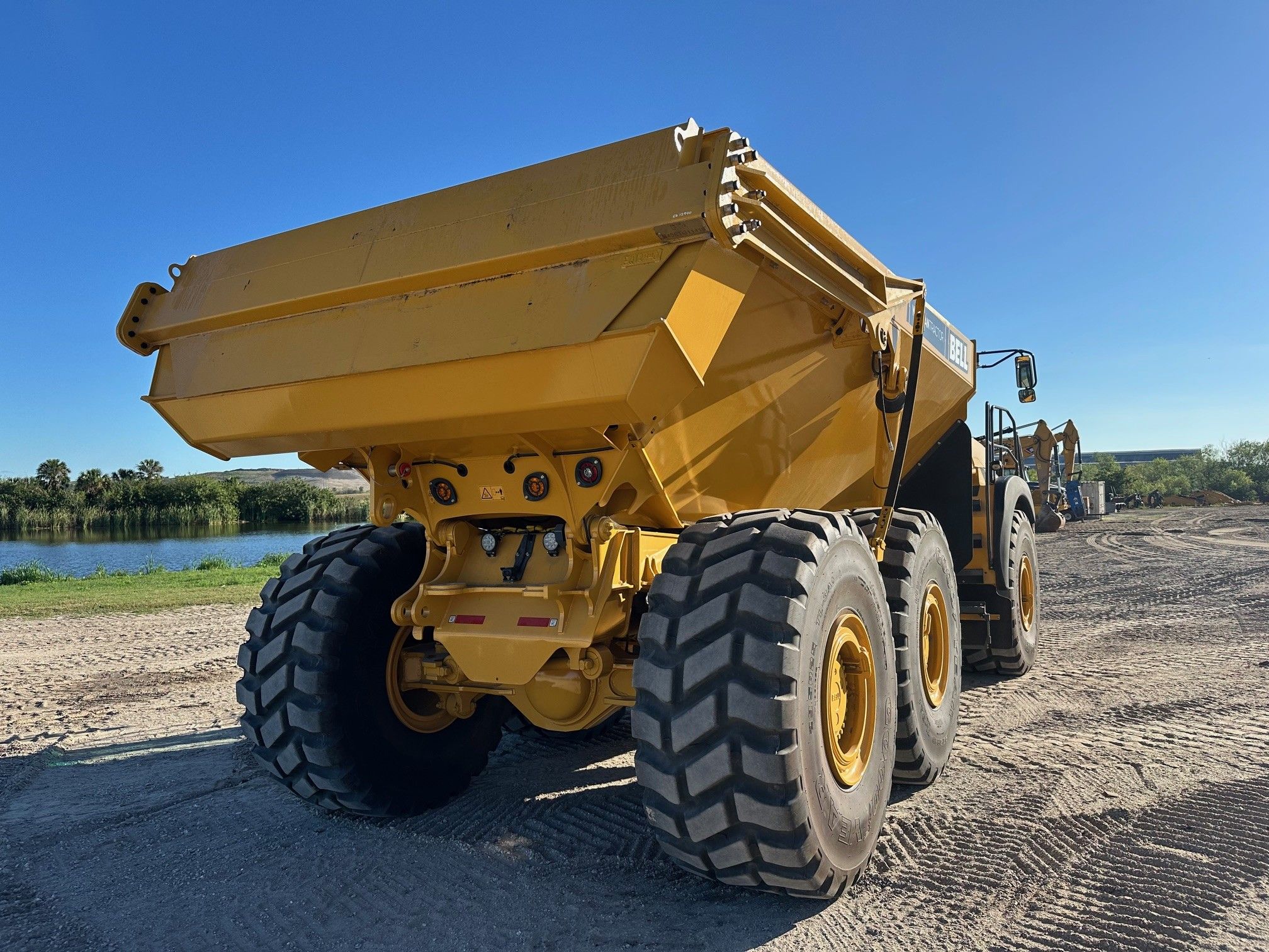 2025 BELL B45E Photo 4 Thumbnail