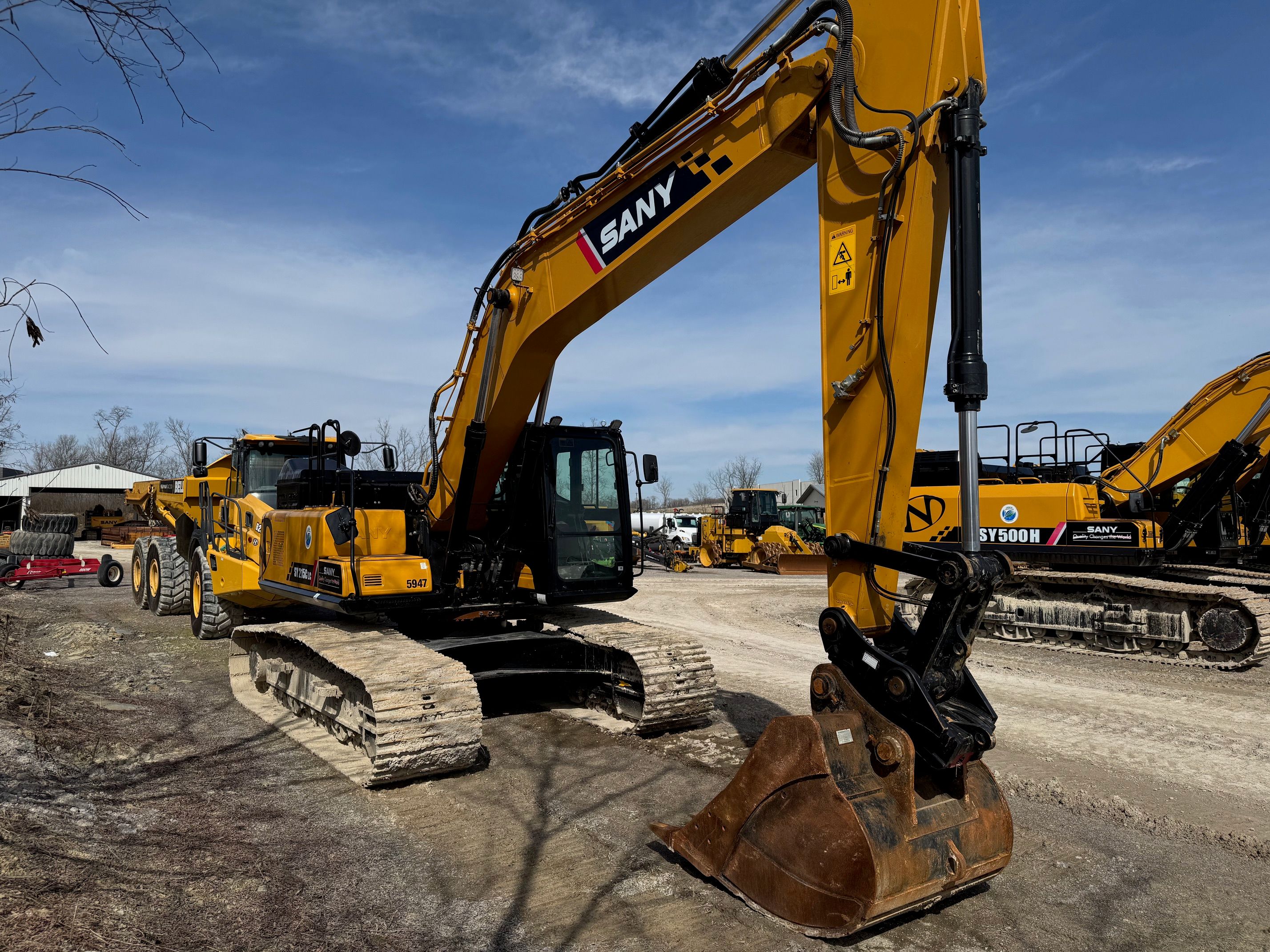 2022 SANY SY215C Photo 4 Thumbnail