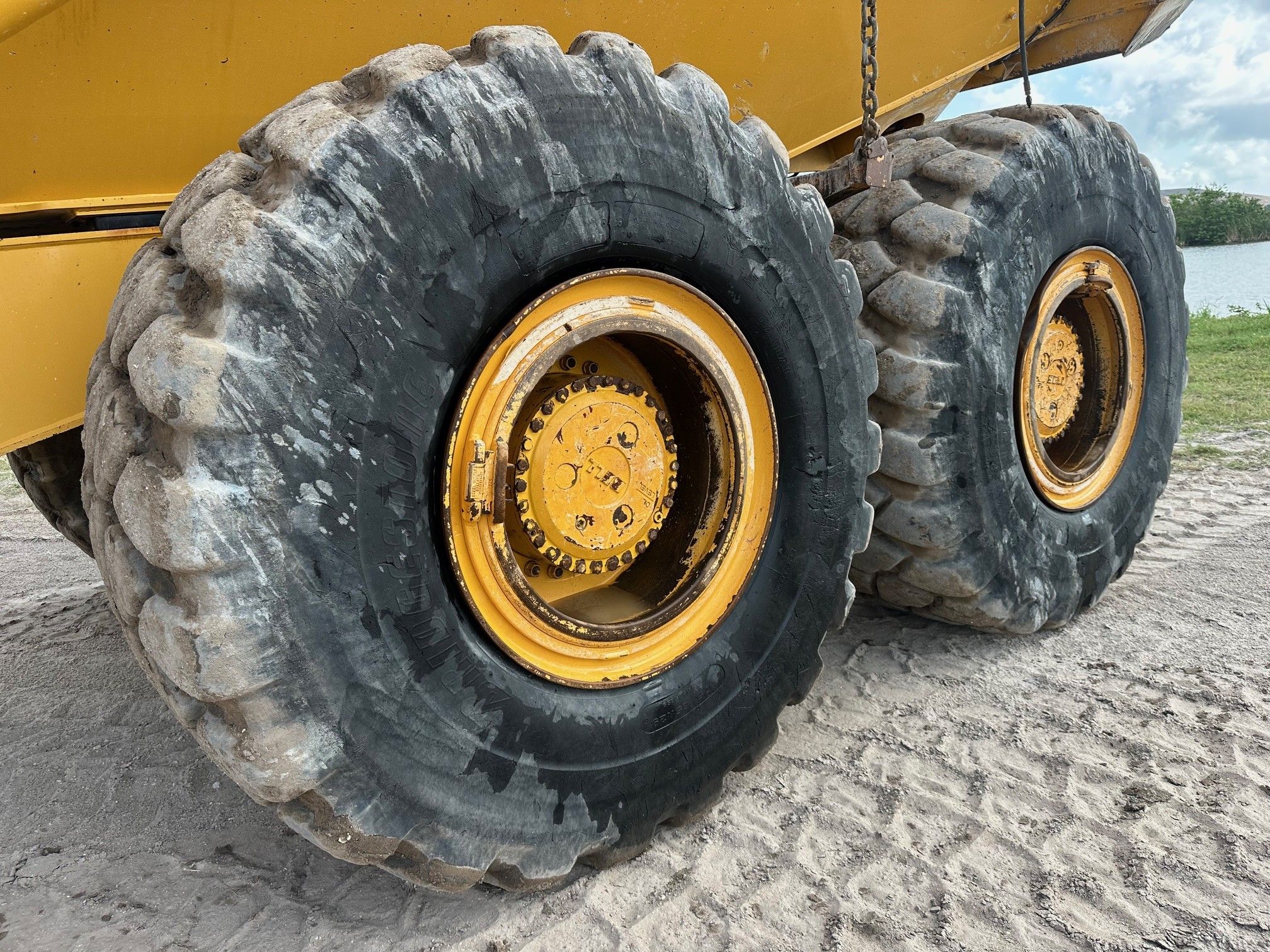 2022 BELL B50E Photo 11 Thumbnail