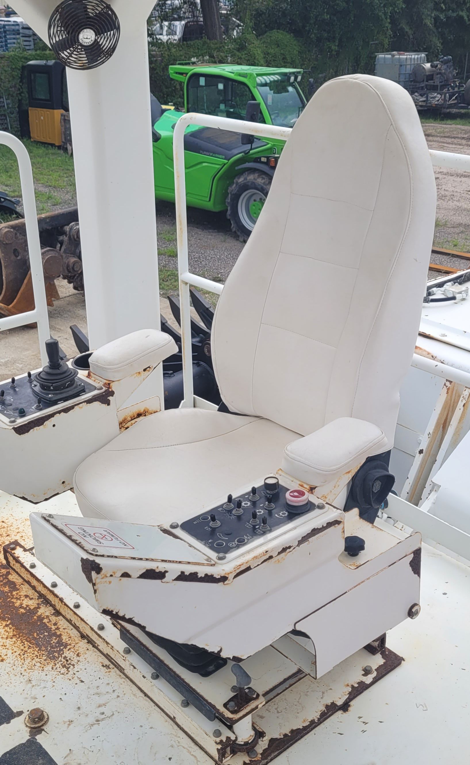 2015 ROADTEC SX2E Photo 7 Thumbnail