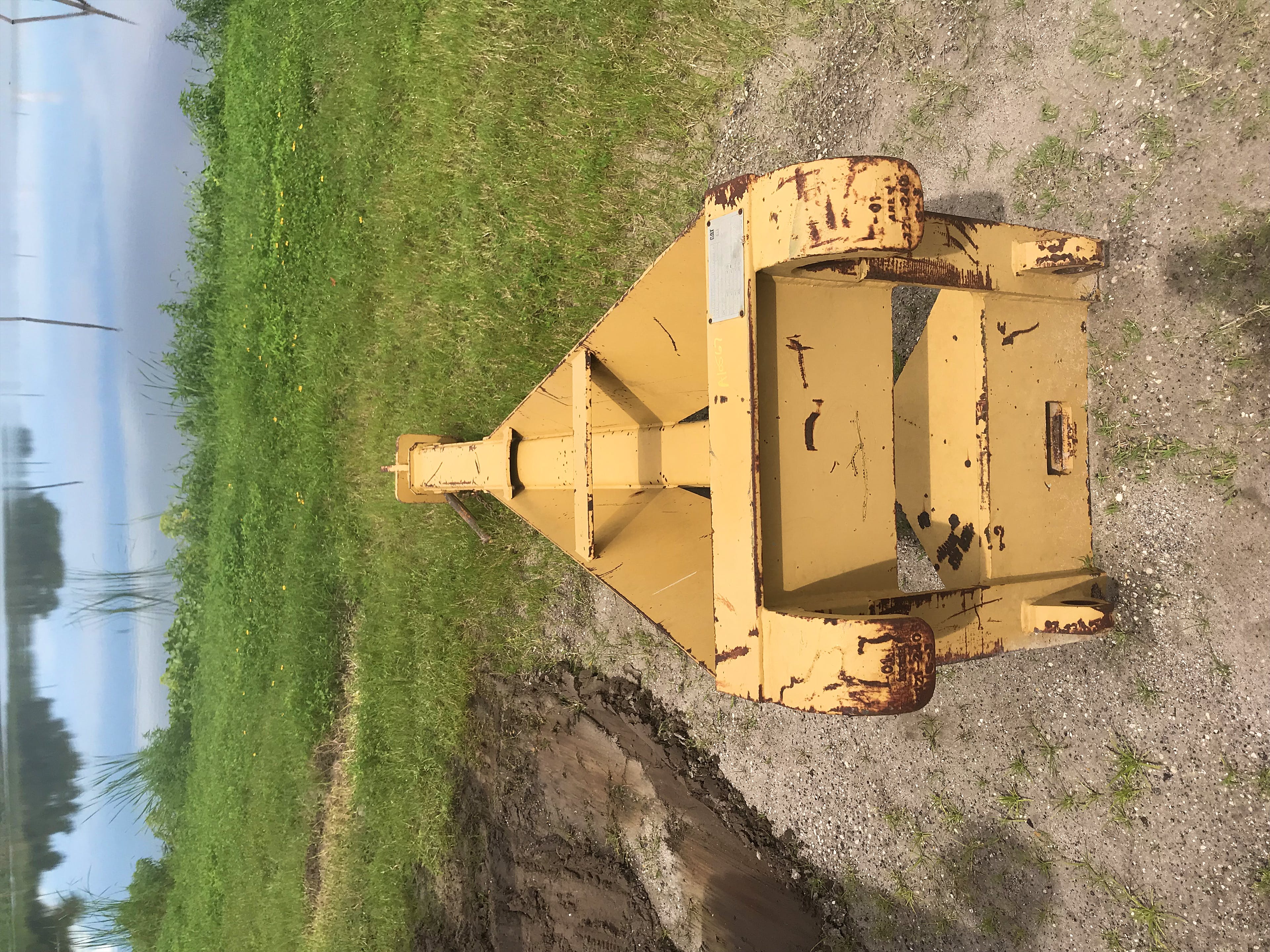 BOOM ATTACHMENT FOR CAT 950H Photo 2 Thumbnail