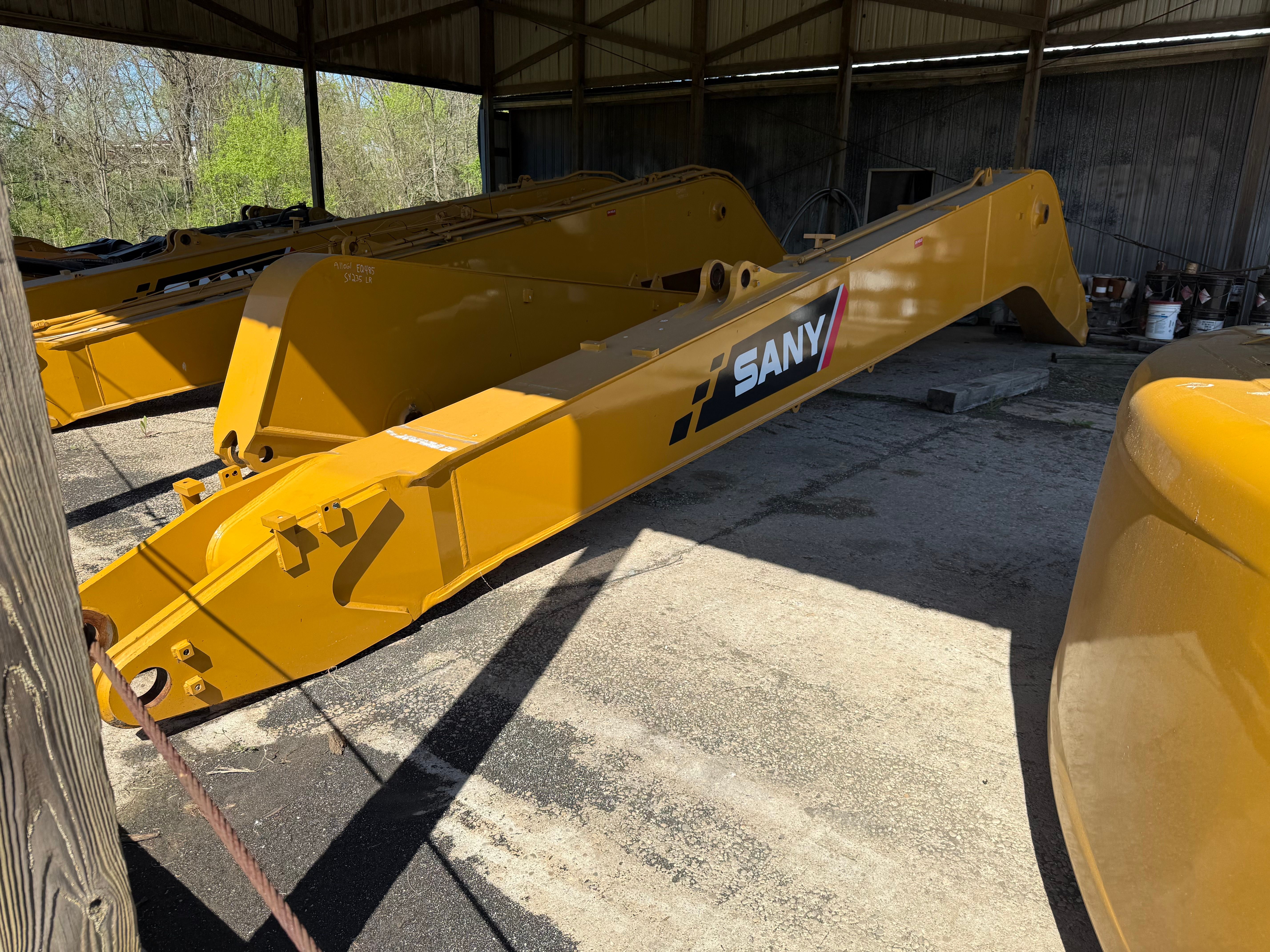 SANY SY235 LONG REACH (BOOM) Photo 2 Thumbnail