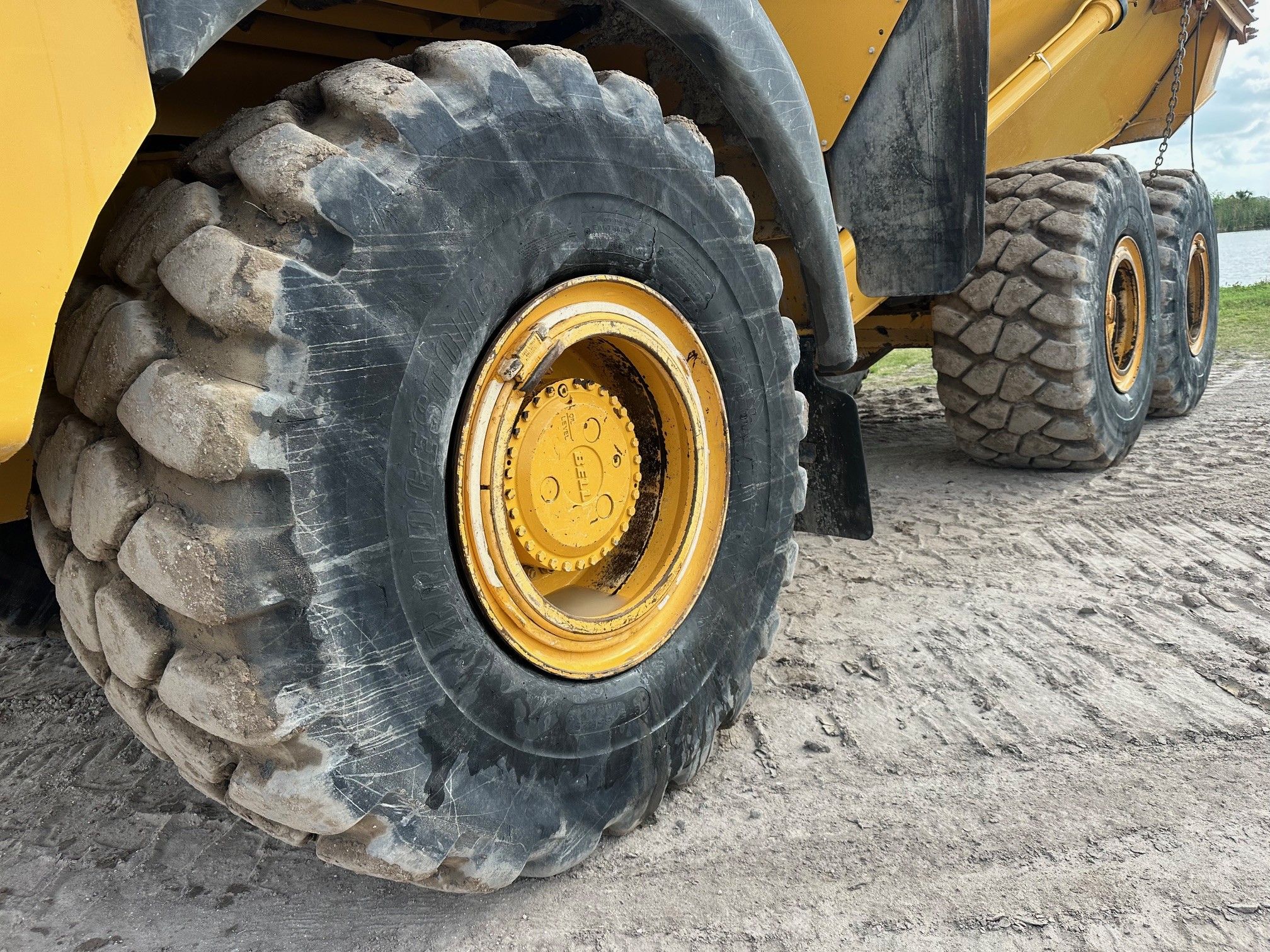 2022 BELL B50E Photo 10 Thumbnail