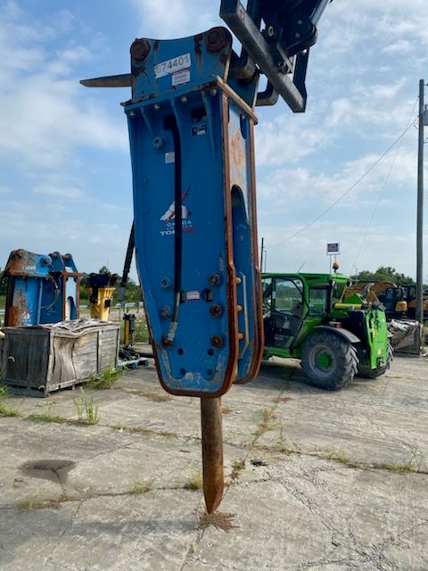 TOP300 BREAKER (HAMMER) ASSEMBLY Photo 2 Thumbnail