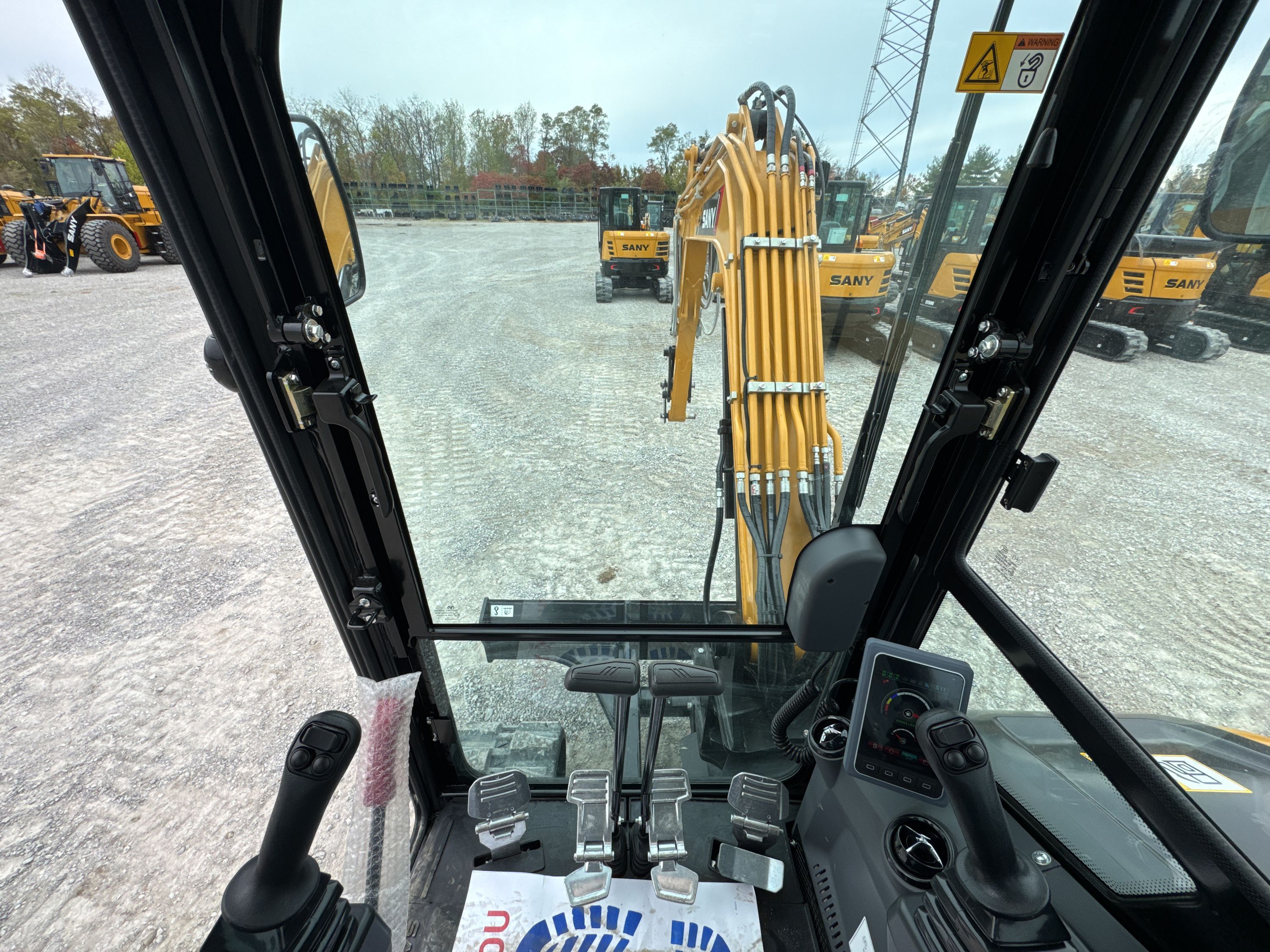 2025 SANY SY50U Photo 17 Thumbnail