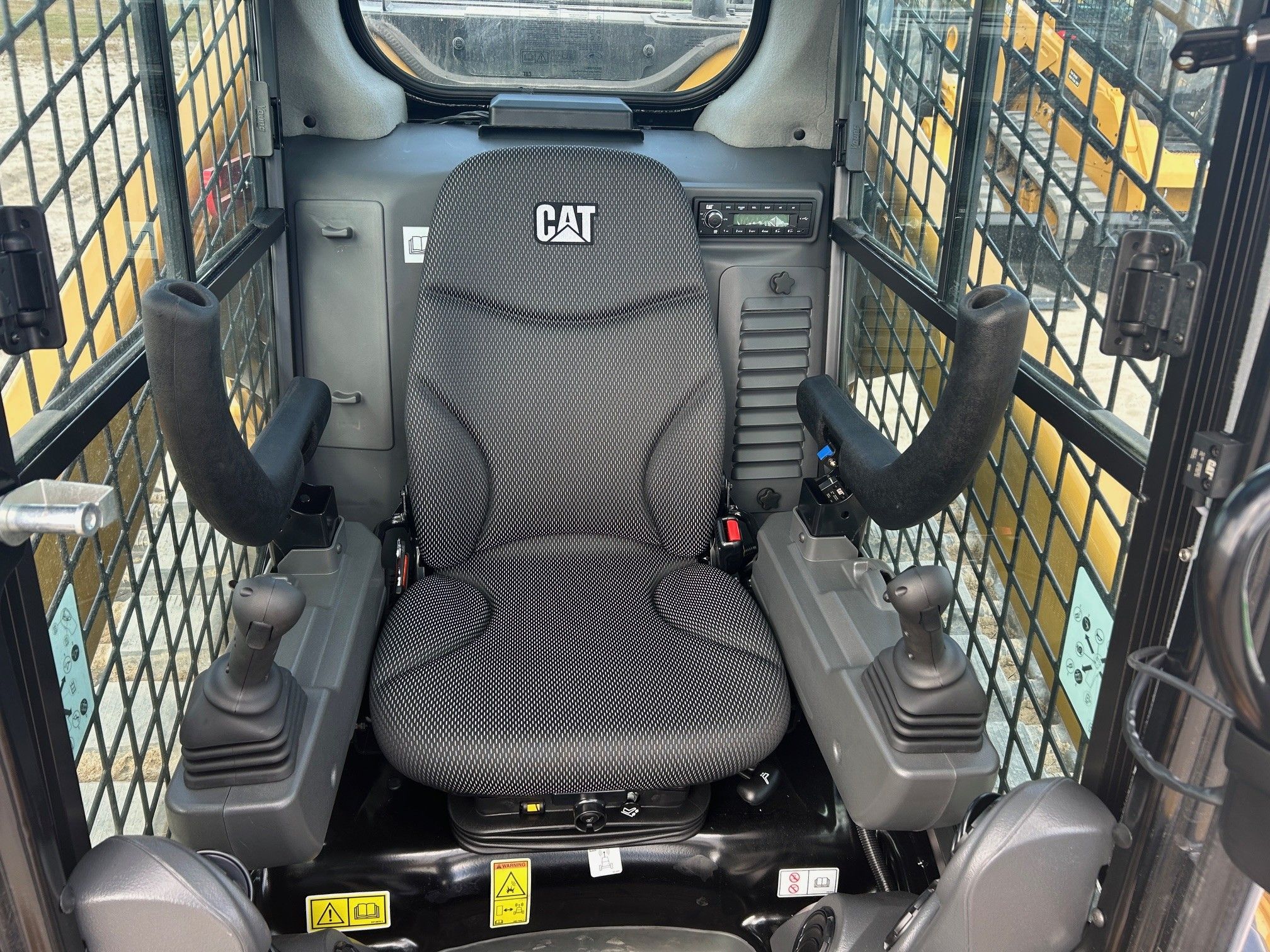 2024 CAT 299D3 Photo 7 Thumbnail