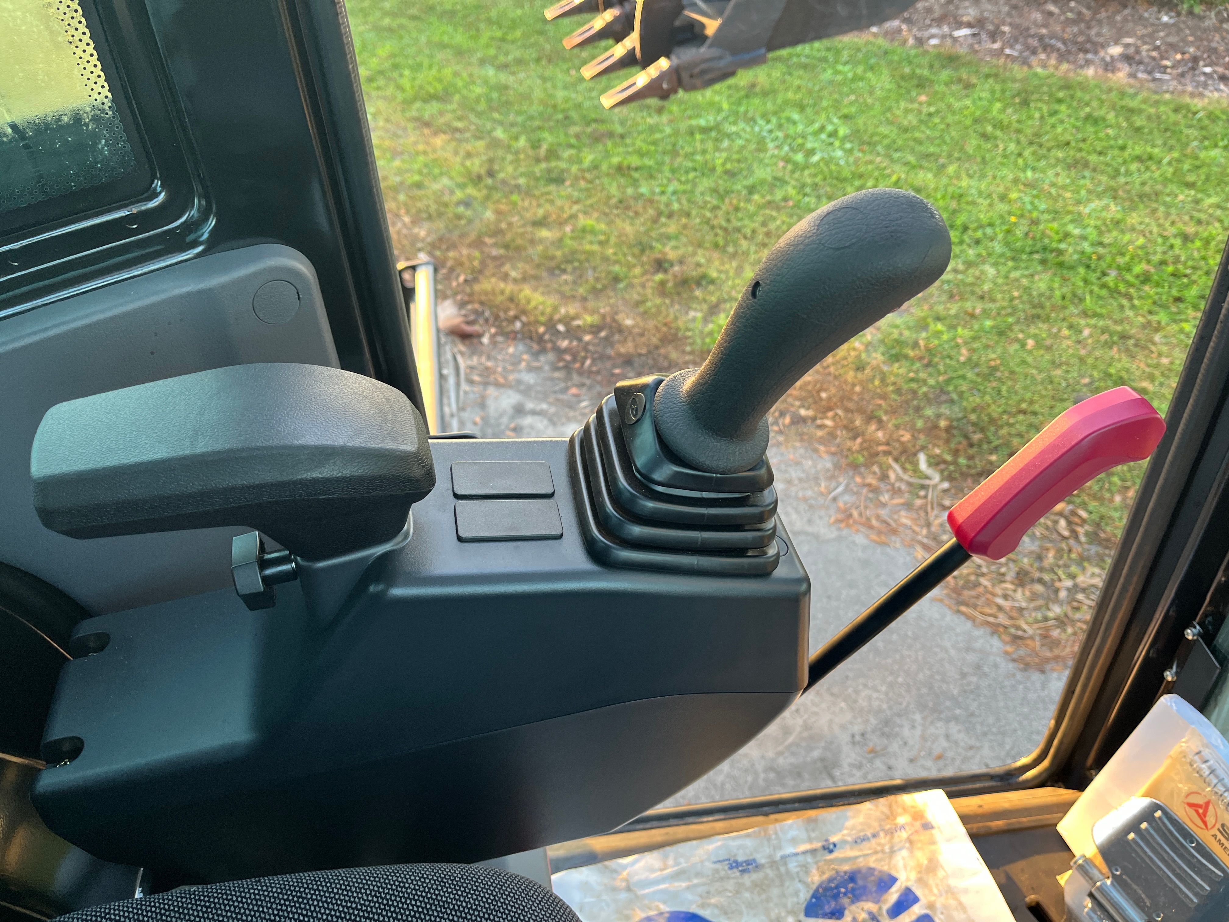 2025 SANY SY35U-CAB Photo 8 Thumbnail