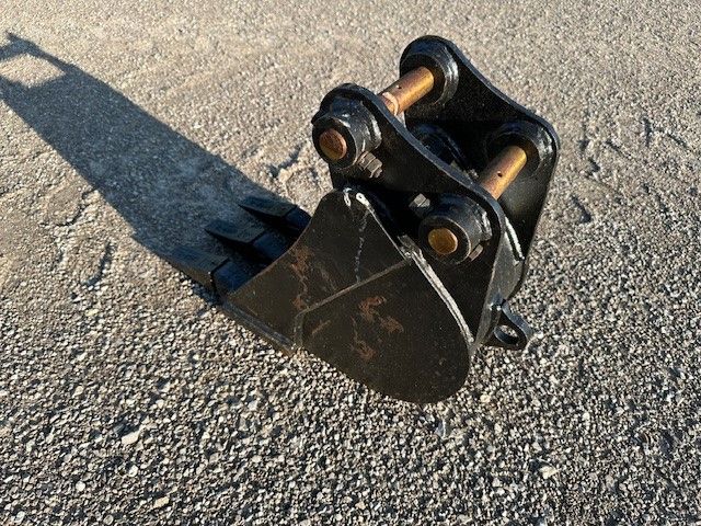 10" BUCKET FOR SY16C Photo 2 Thumbnail