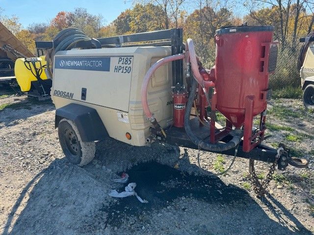 SANDBLAST ASSEMBLY W/ 18" POT Photo 1 Thumbnail