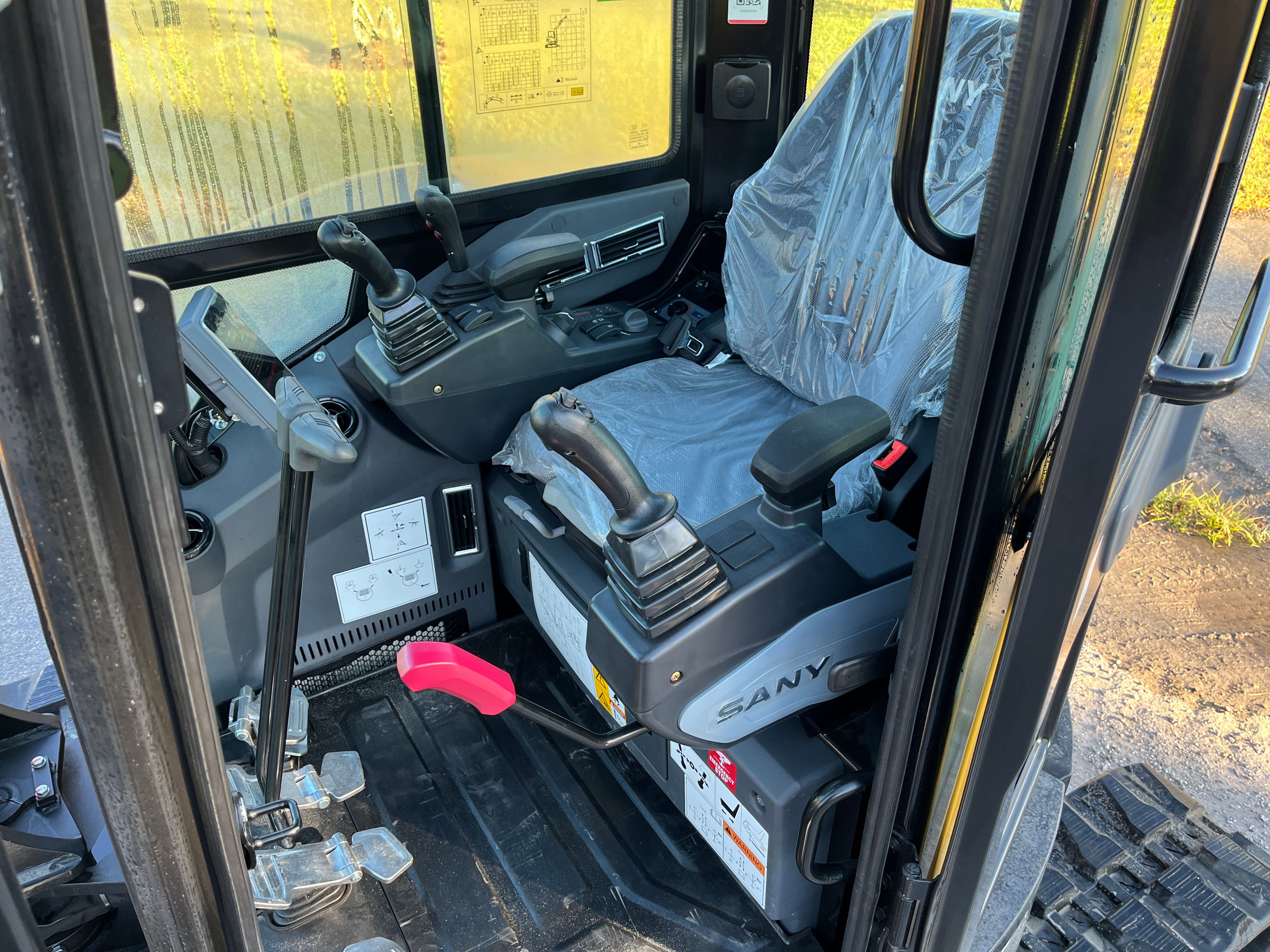 2025 SANY SY50U Photo 7 Thumbnail