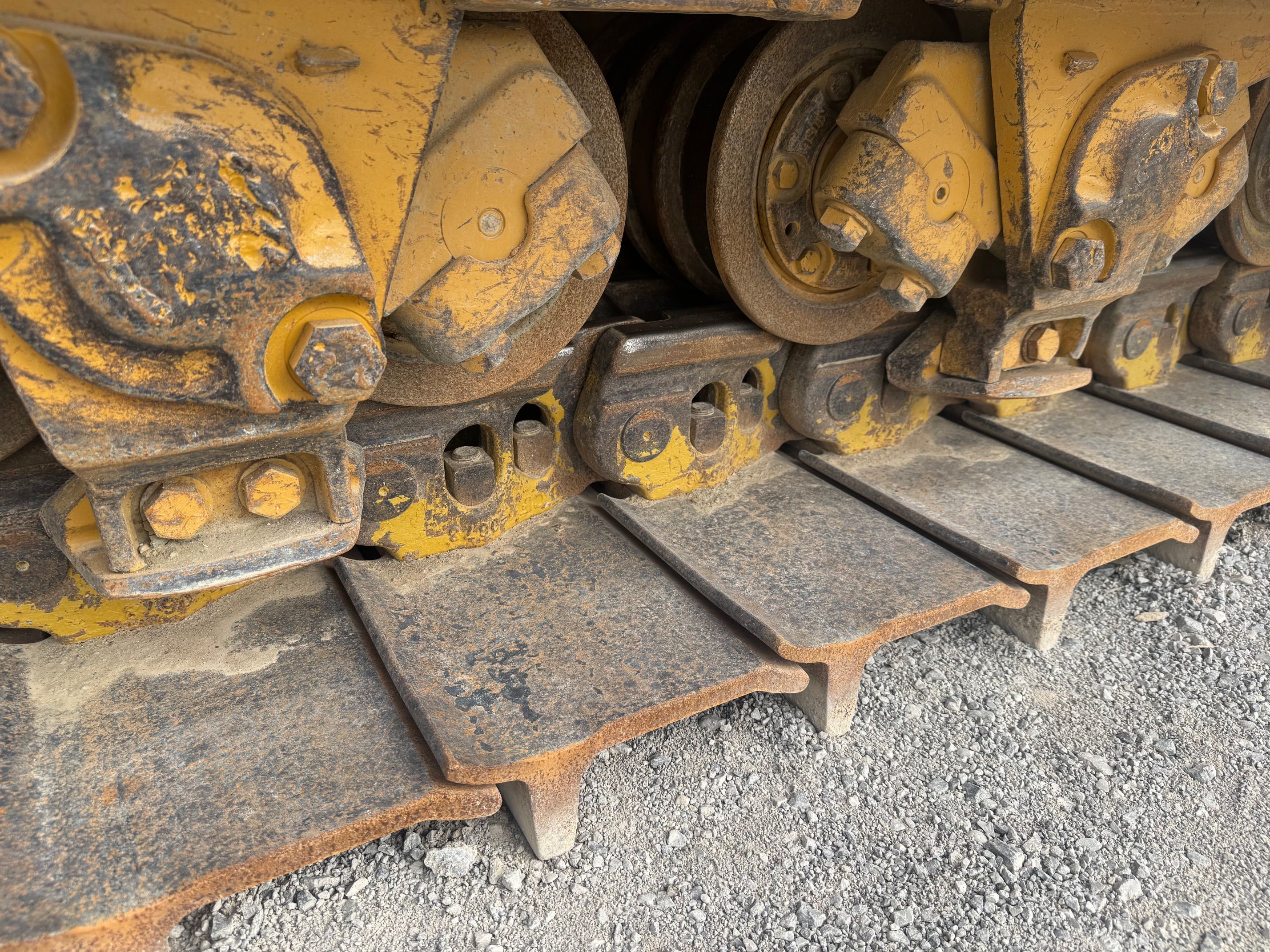 2017 CAT D8T Photo 9 Thumbnail