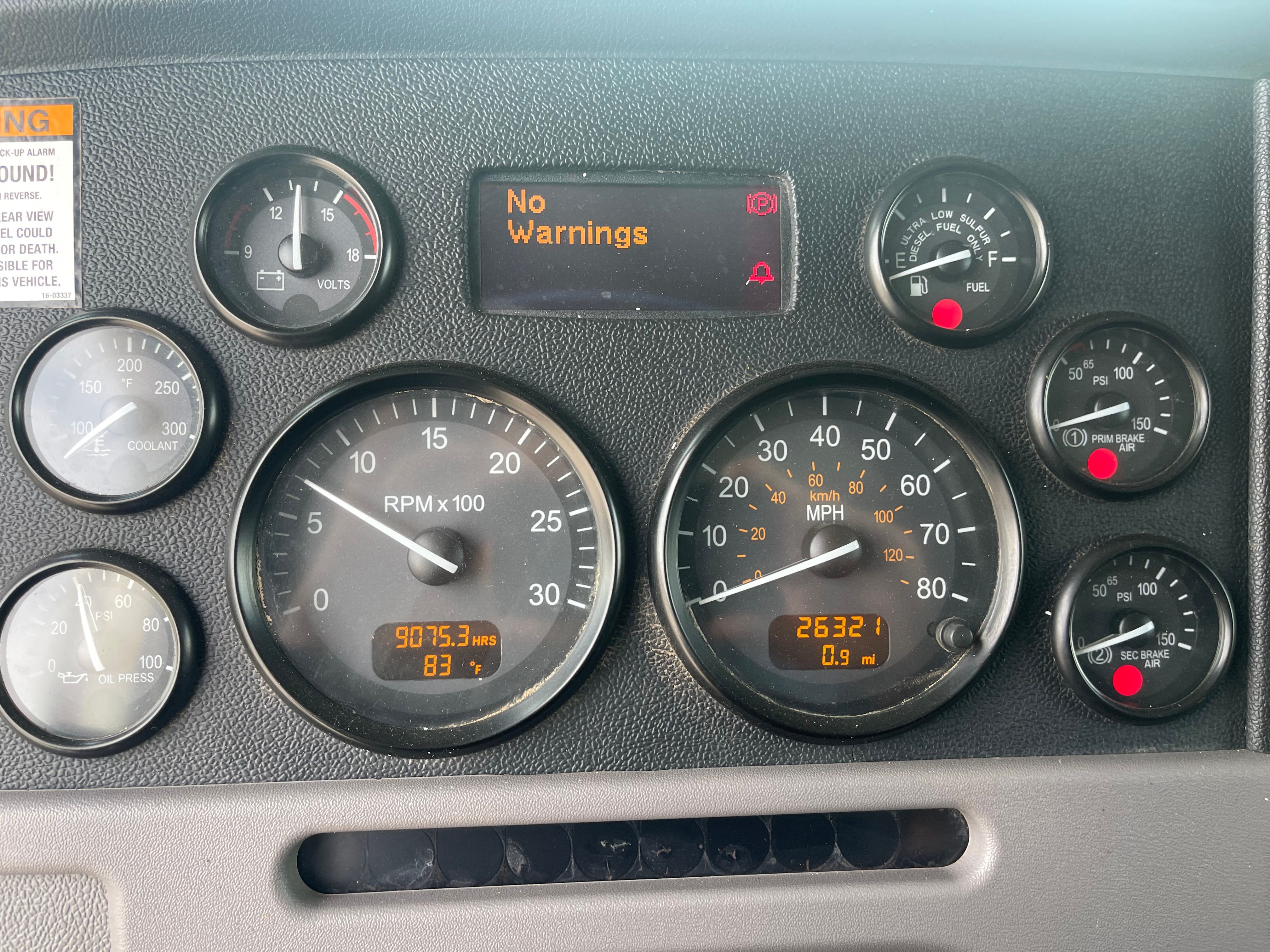 2014 PETERBILT 367 DUMP Photo 8 Thumbnail