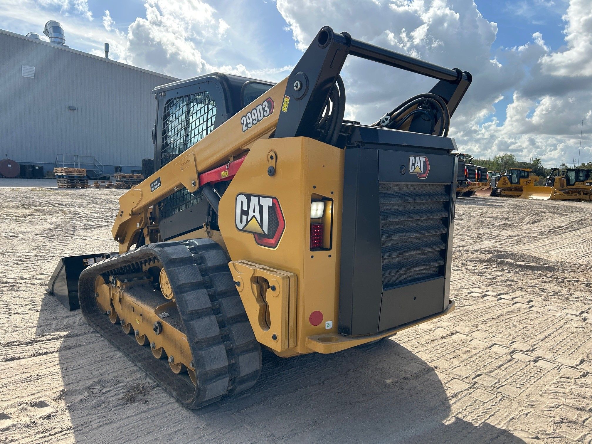 2024 CAT 299D3 Photo 3 Thumbnail