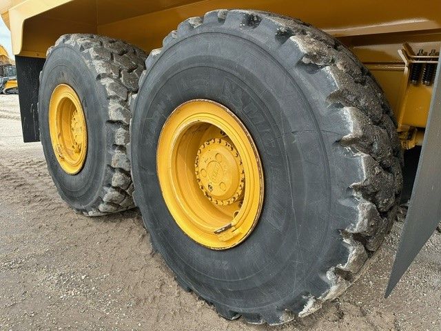 2019 BELL B30E Photo 16 Thumbnail