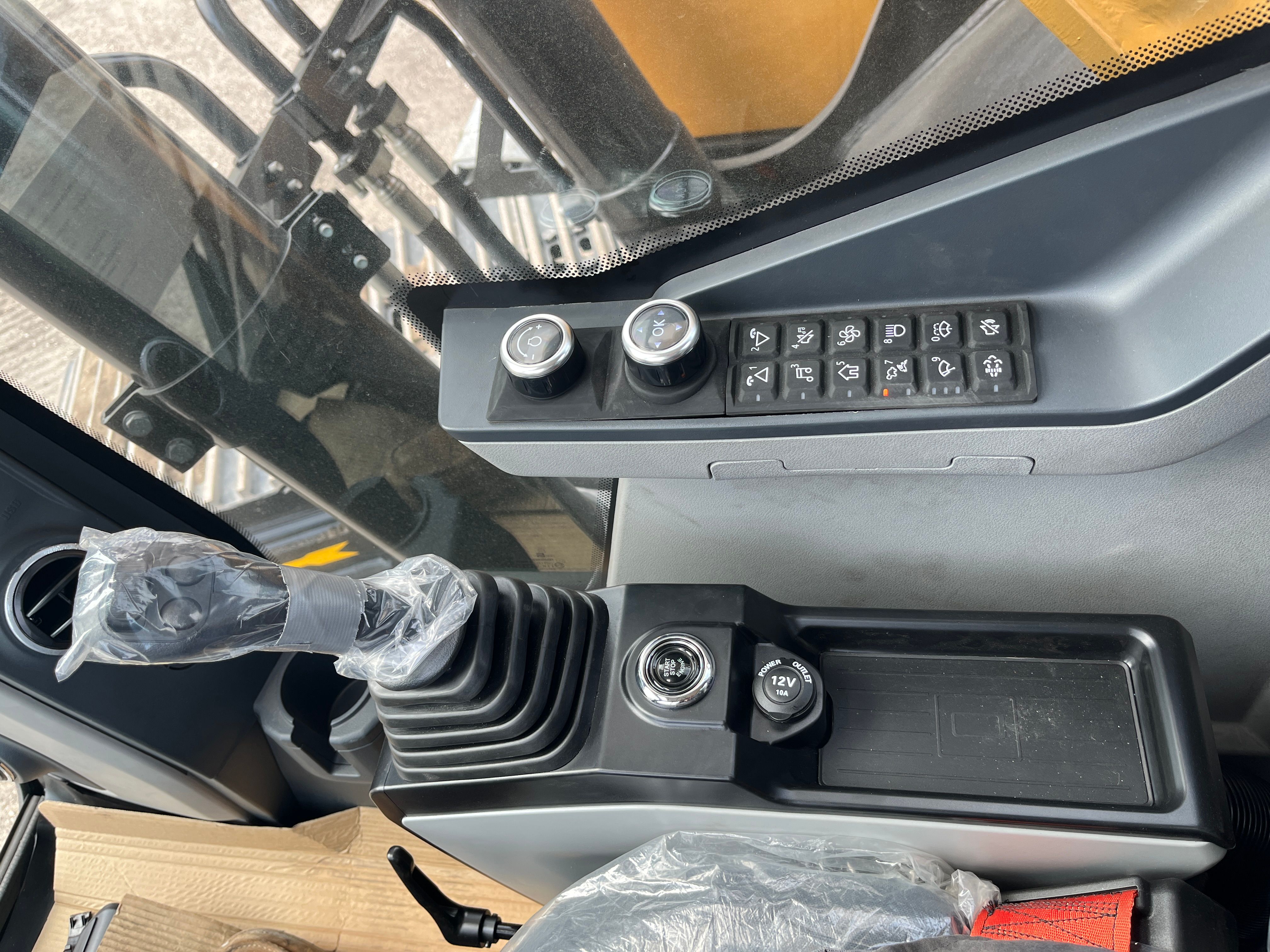 2025 SANY SY385C Photo 9 Thumbnail