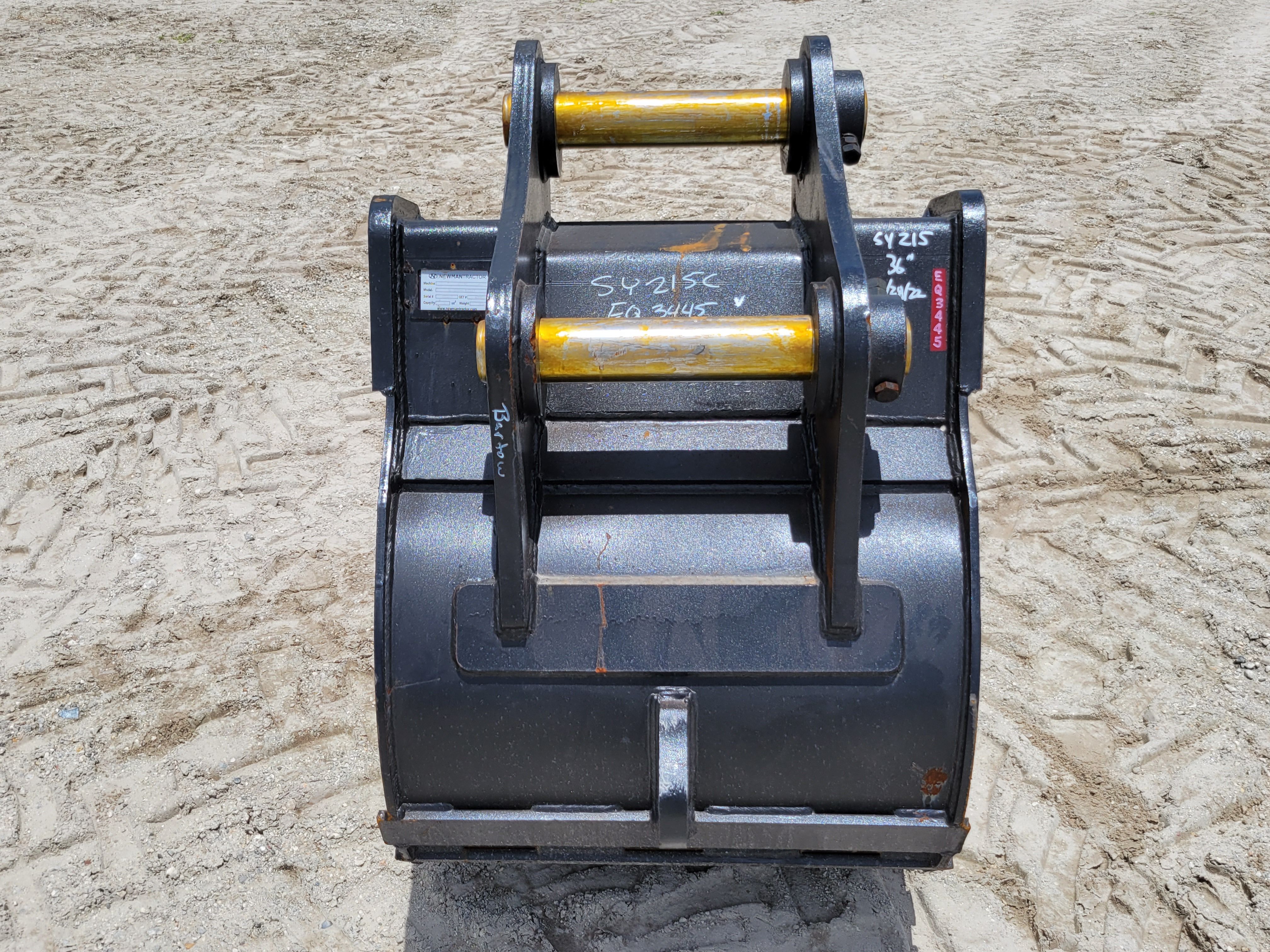 36" BUCKET FOR SY215C Photo 3 Thumbnail