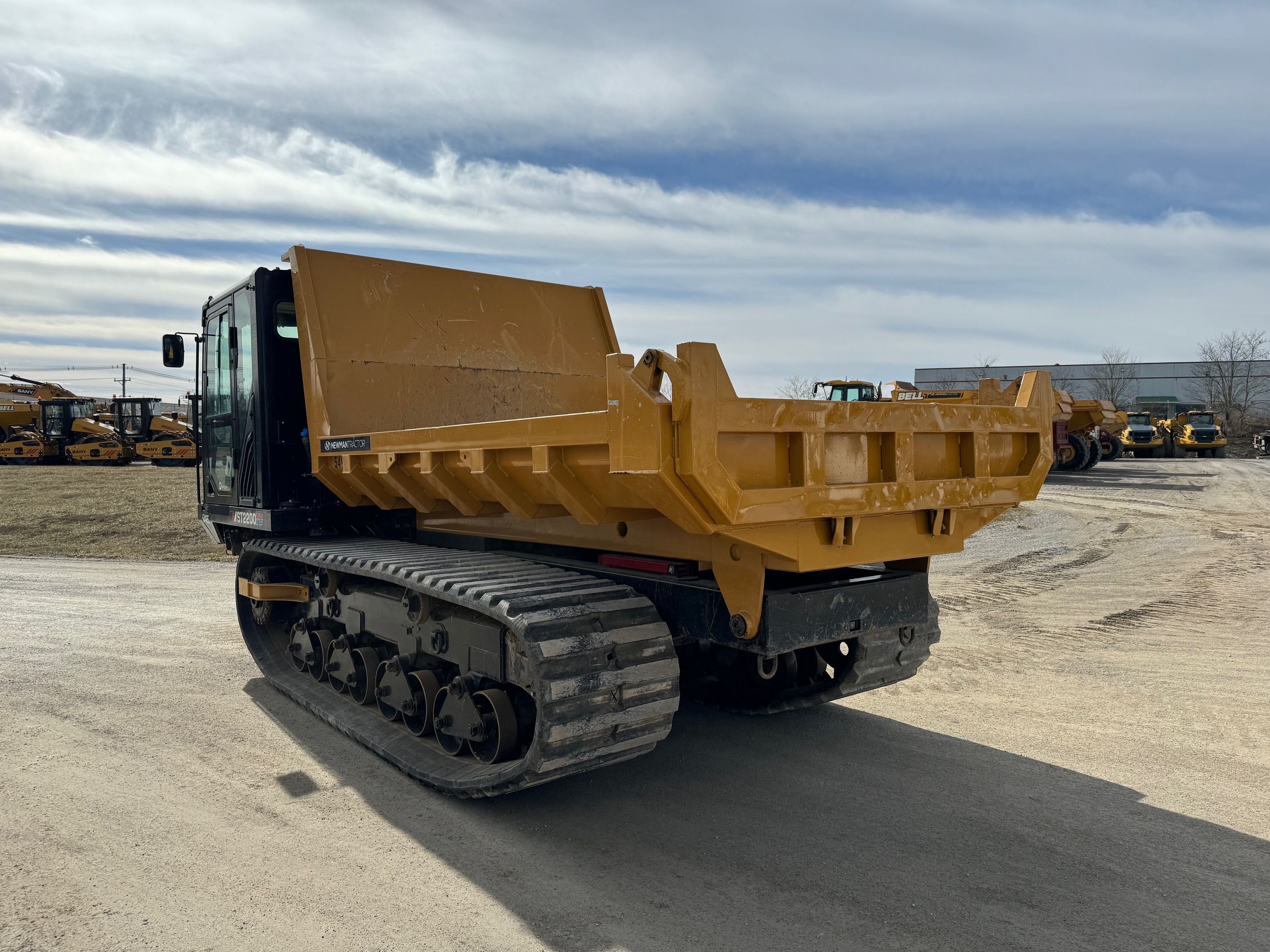 2022 MOROOKA MST 2200VD Photo 2 Thumbnail