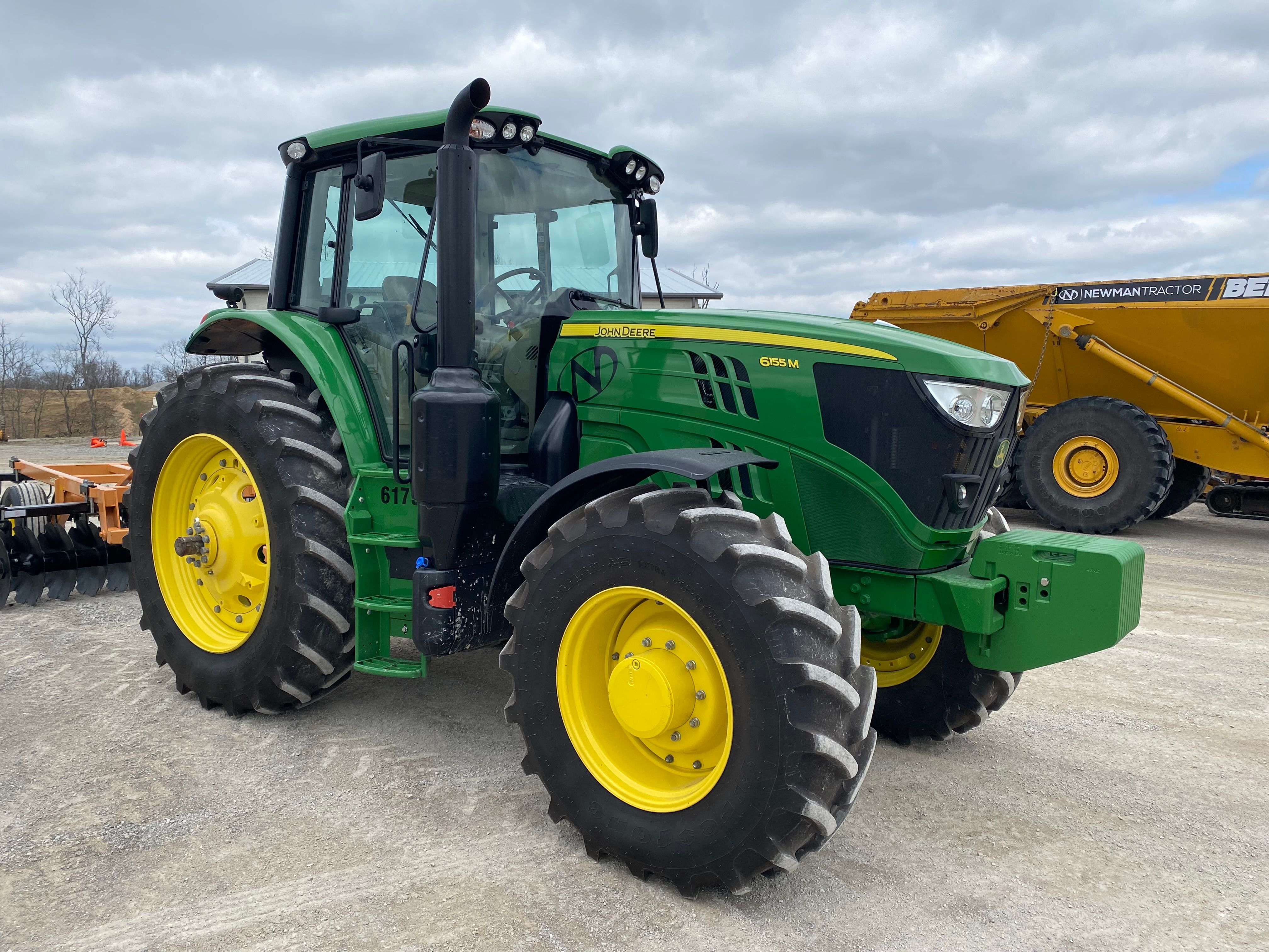 2021 JOHN DEERE 6155M Photo 6 Thumbnail