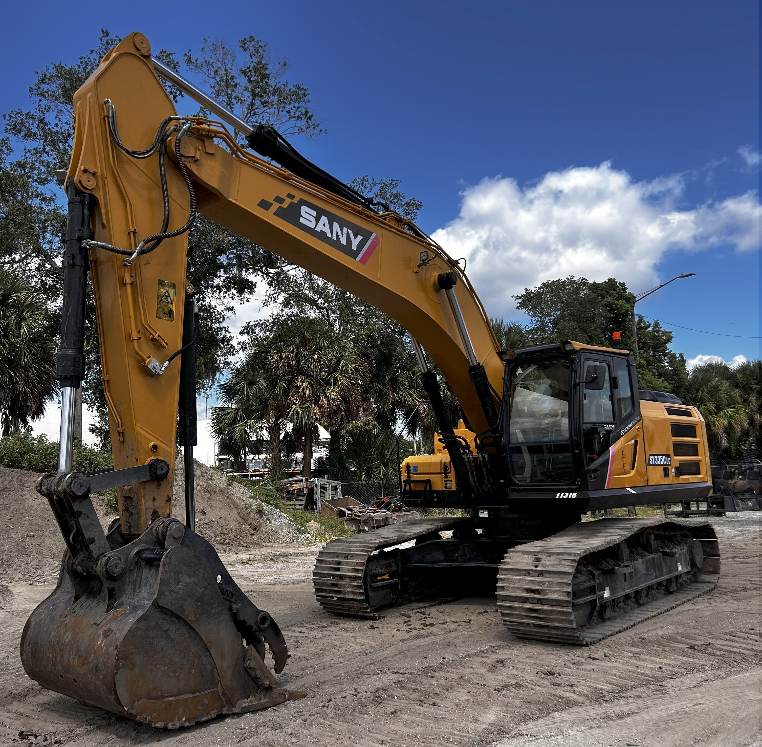 2023 SANY SY335C Photo 1 Thumbnail