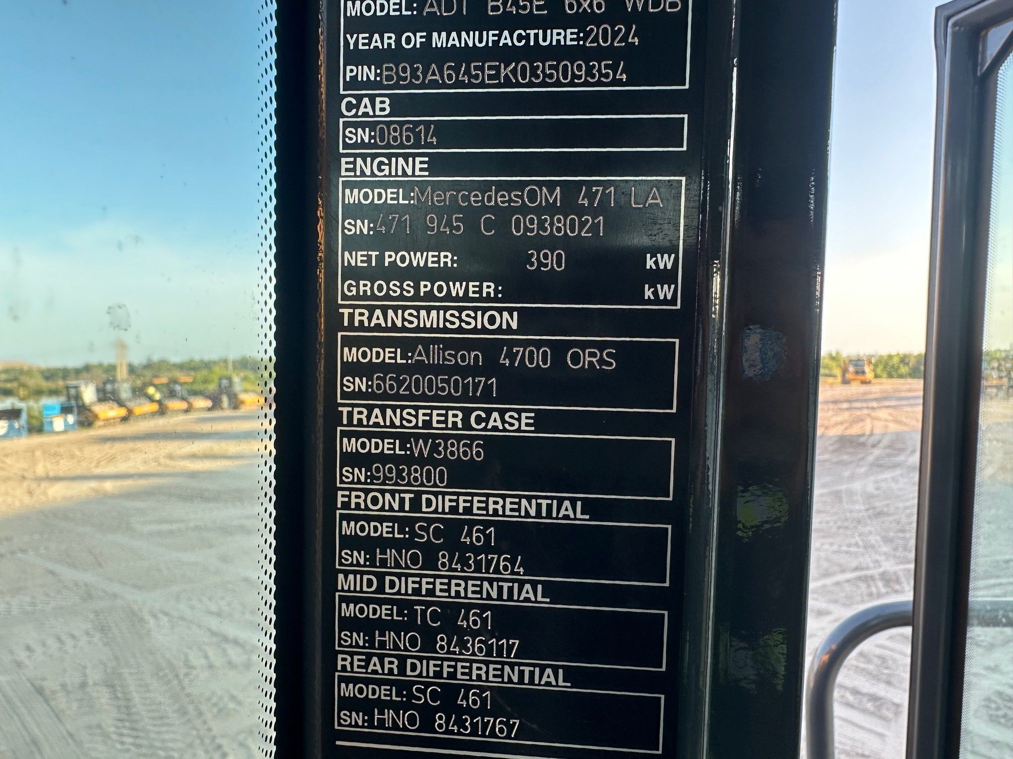 2025 BELL B45E Photo 10 Thumbnail