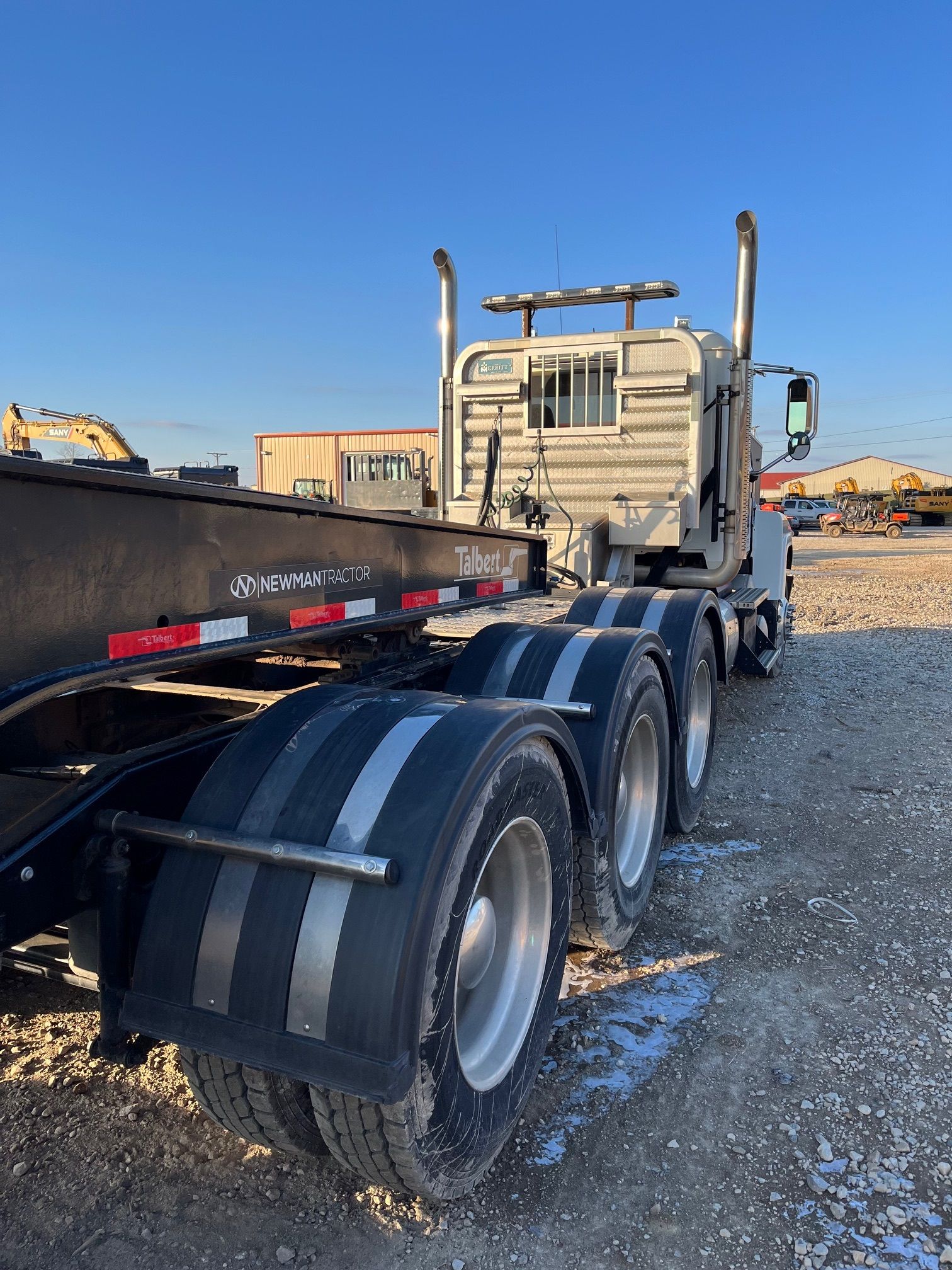 2016 MACK CHU613 Photo 3 Thumbnail