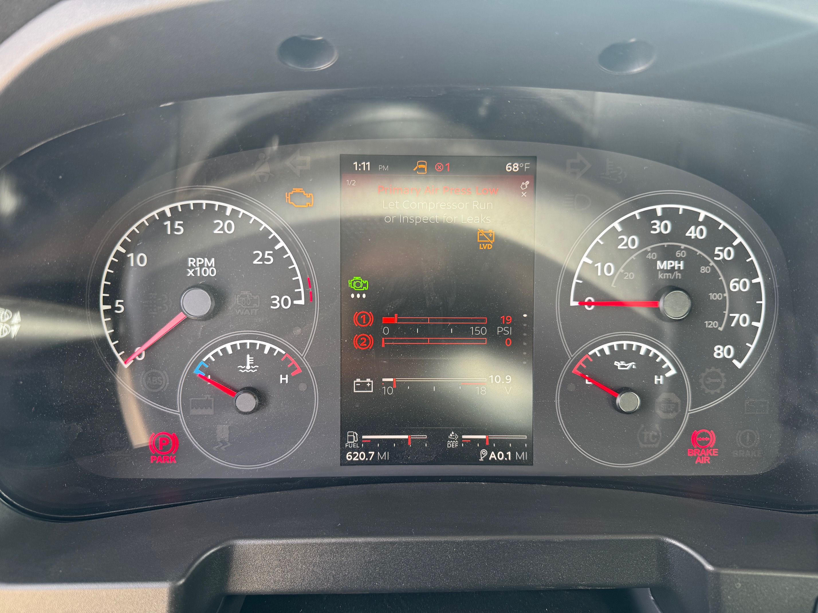 2025 PETERBILT 548 WATER Photo 7 Thumbnail