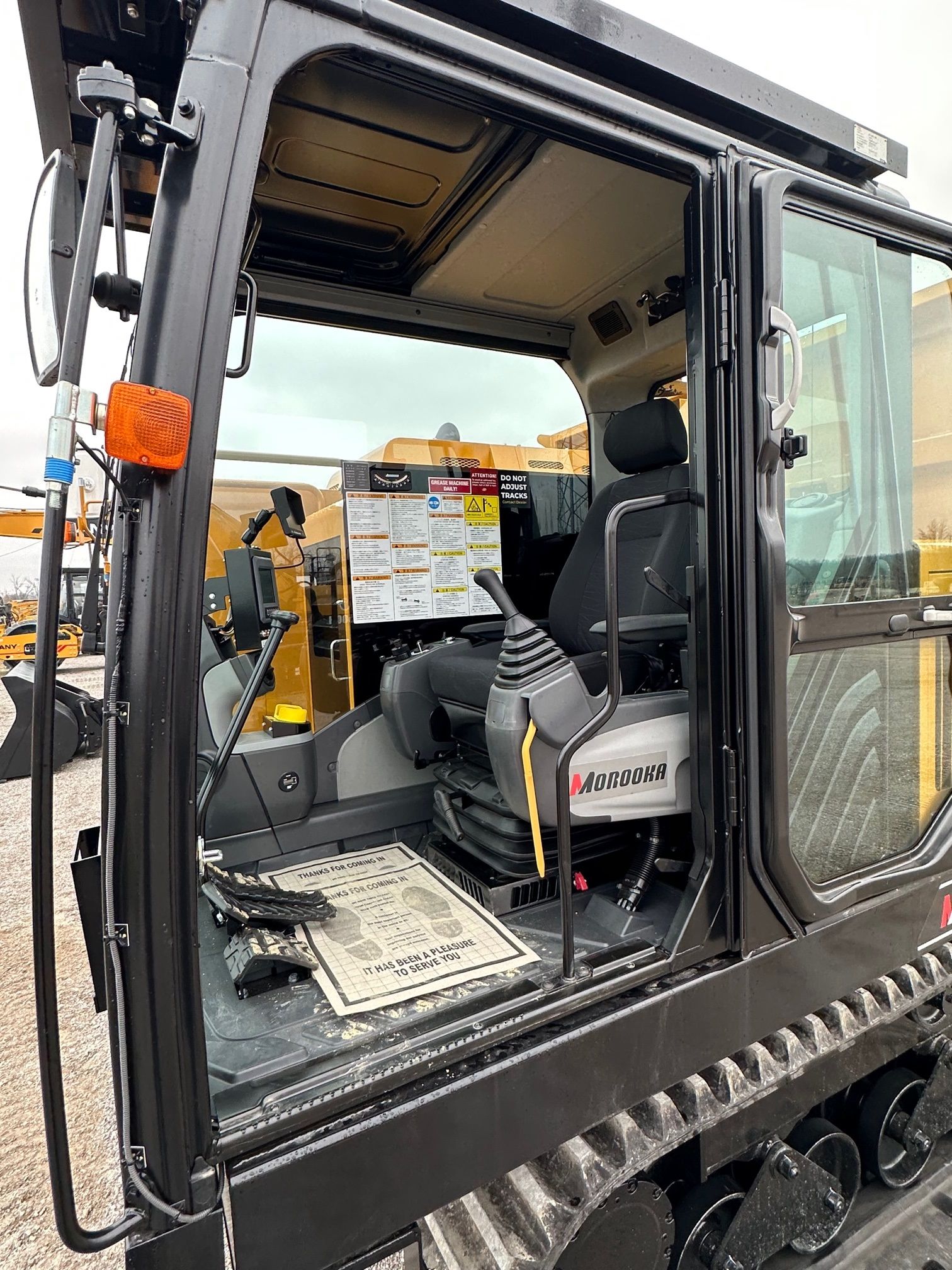 2023 MOROOKA MST 1500VDR Photo 10 Thumbnail