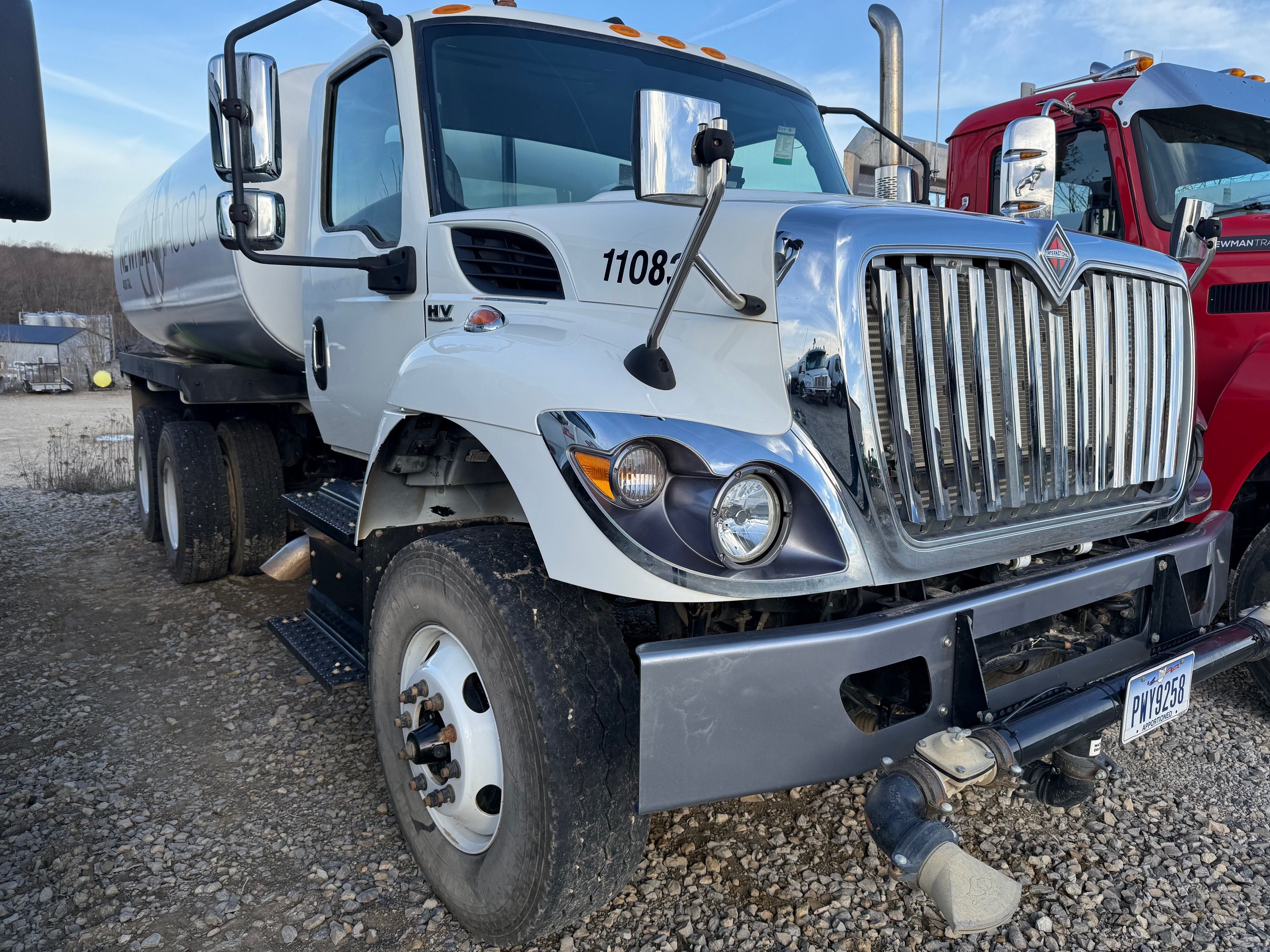 2024 INTERNATIONAL HV607 Photo 2 Thumbnail