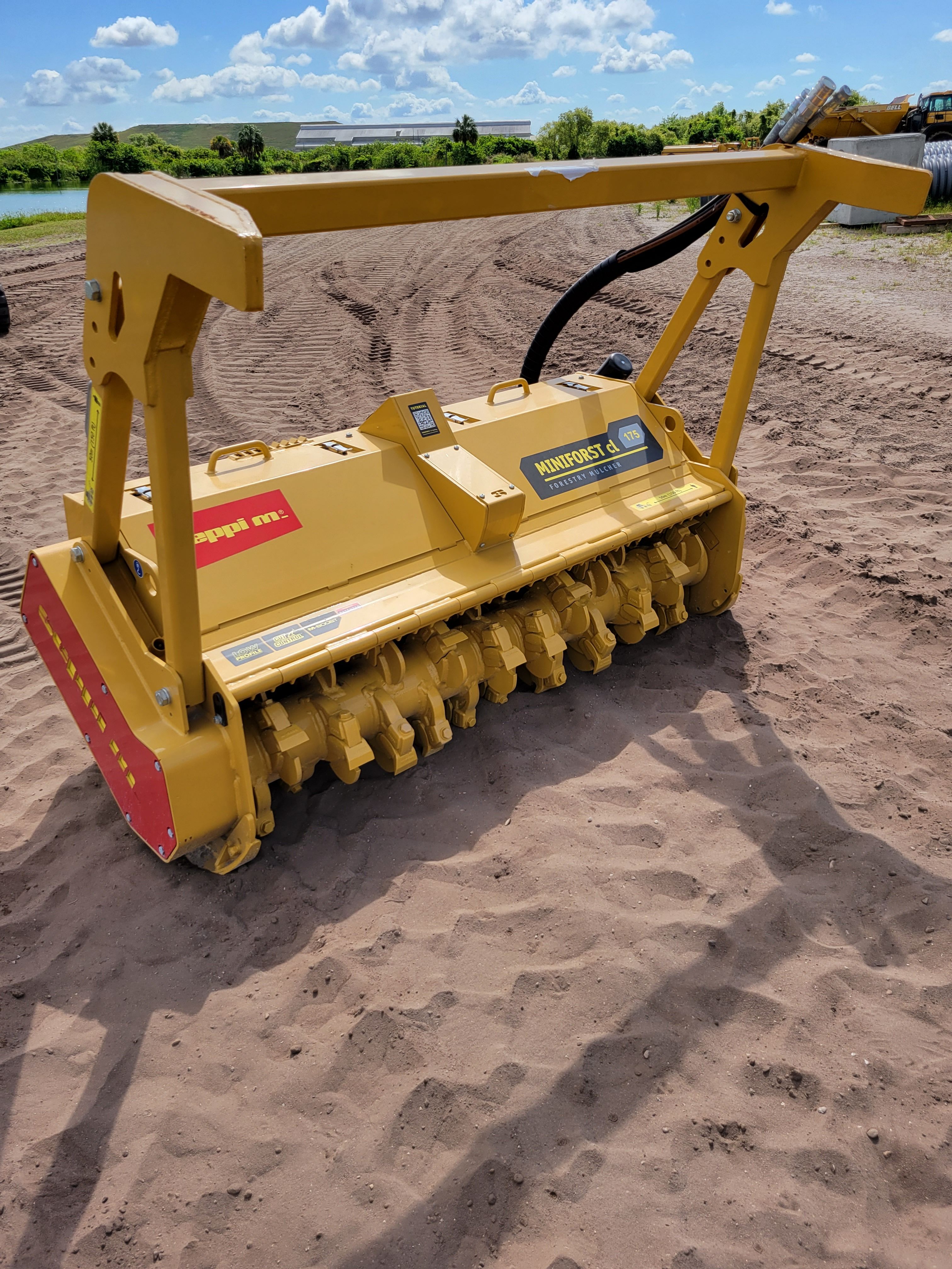 CL175 MULCHER FOR SKID STEER Photo 5 Thumbnail