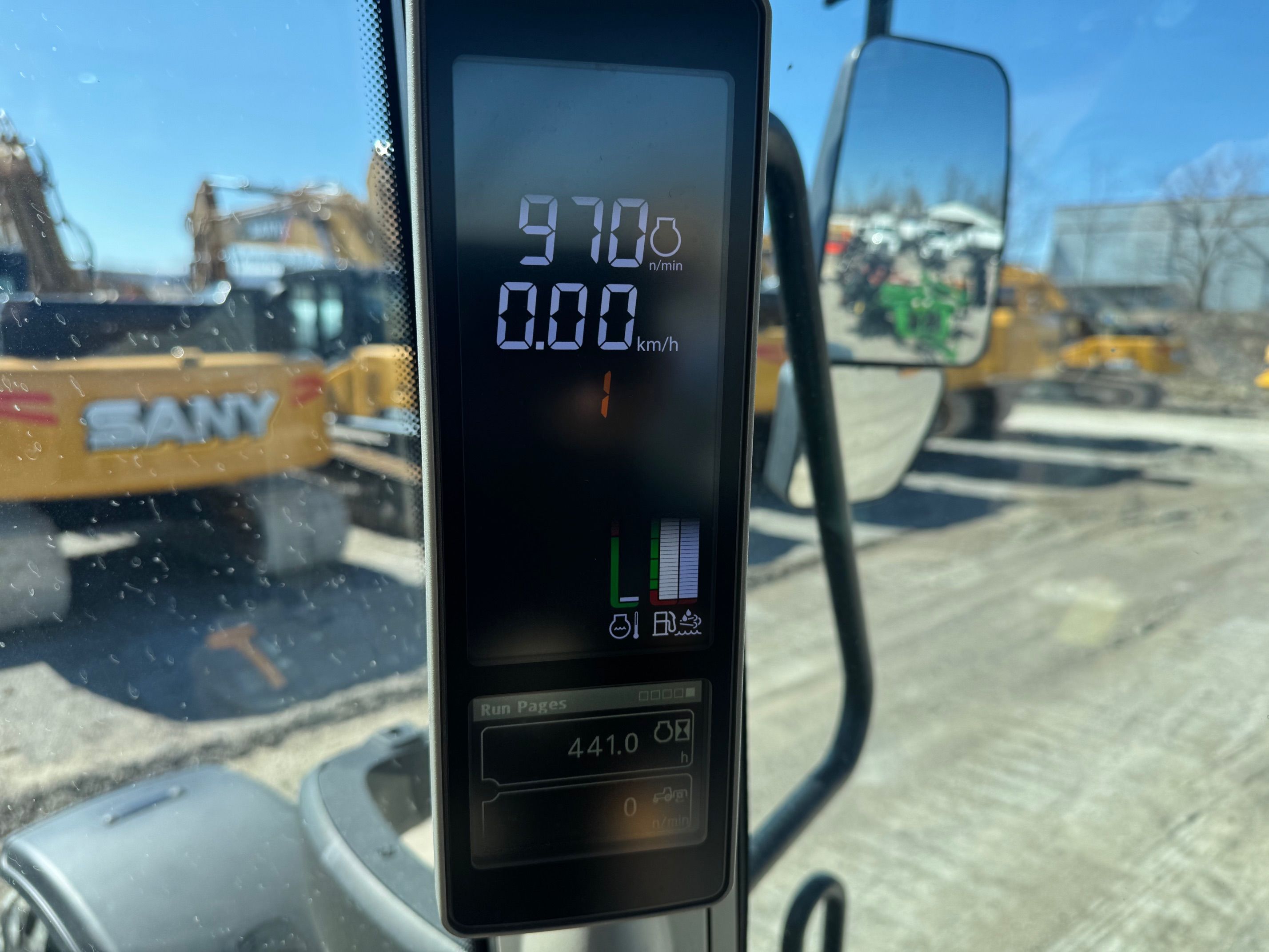 2023 JOHN DEERE 6155M Photo 8 Thumbnail