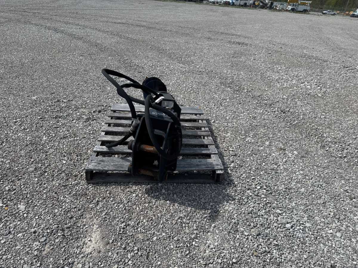 Equipment Photo - EQ11405