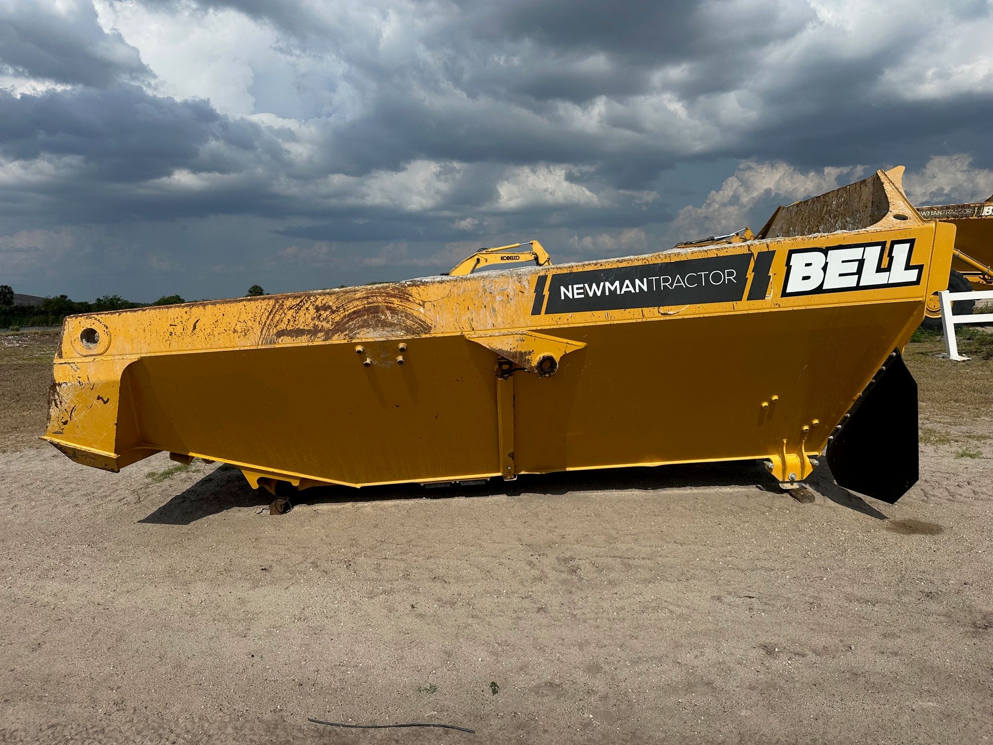 BELL B30E OFFROAD TRUCK BED Photo 2 Thumbnail