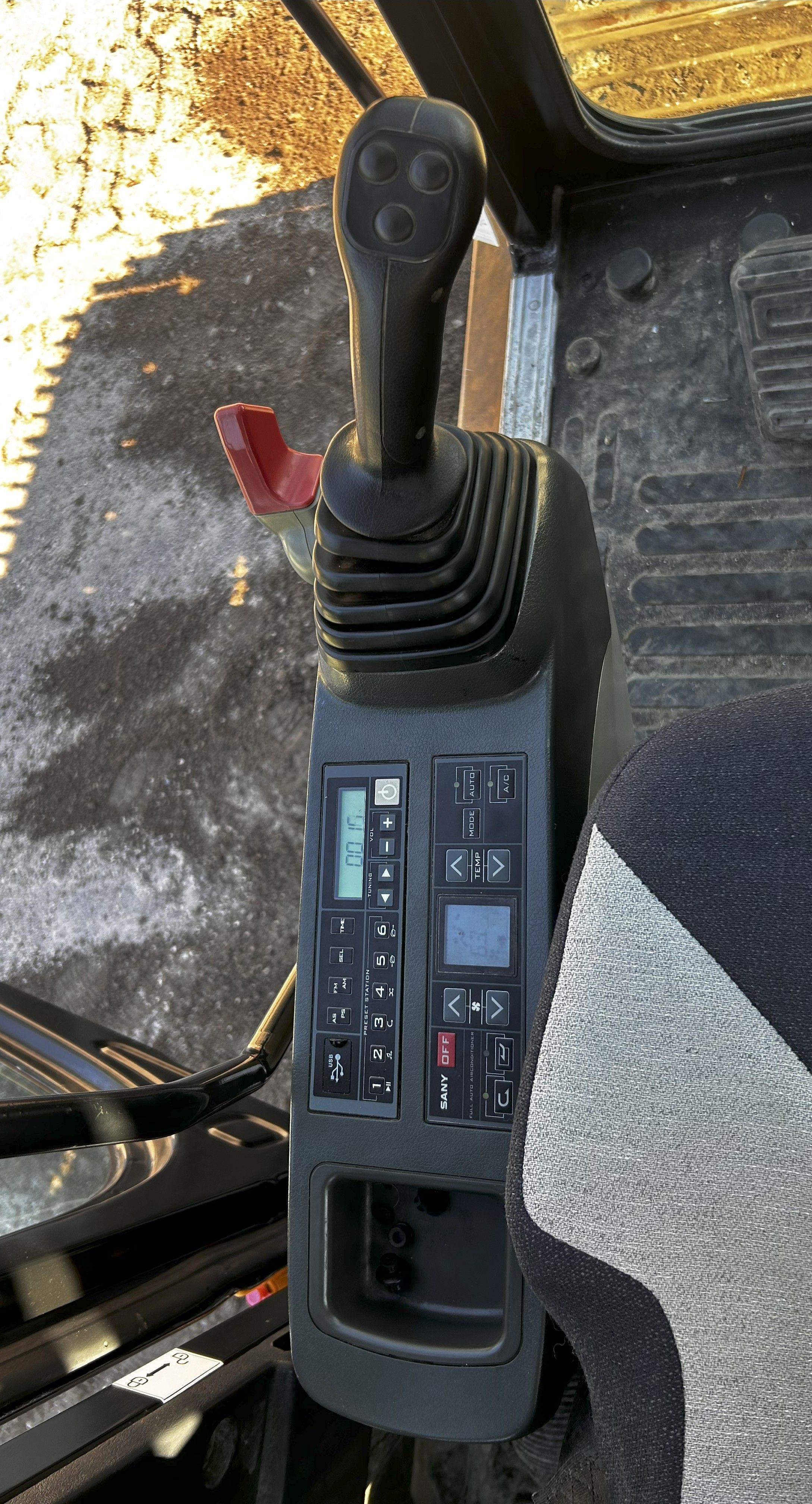 2022 SANY SY365C Photo 8 Thumbnail