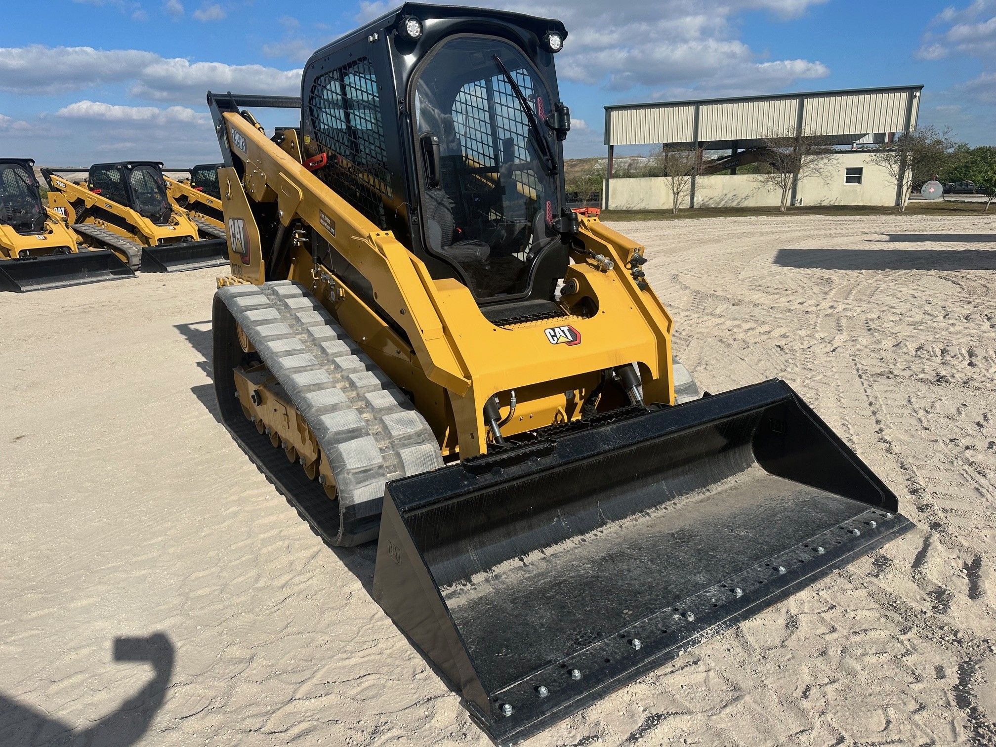 2024 CAT 299D3 Photo 6 Thumbnail