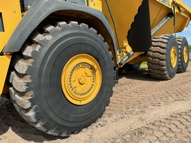 2020 JOHN DEERE 410E Photo 10 Thumbnail