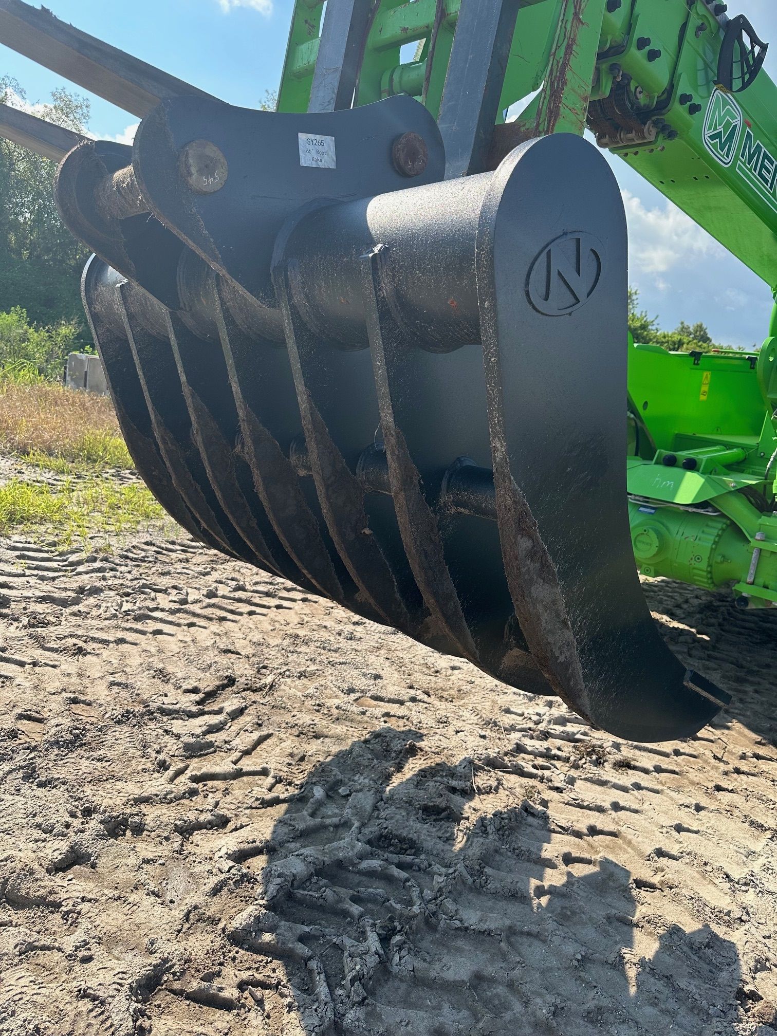 66" ROOT RAKE FOR SY265C Photo 4 Thumbnail