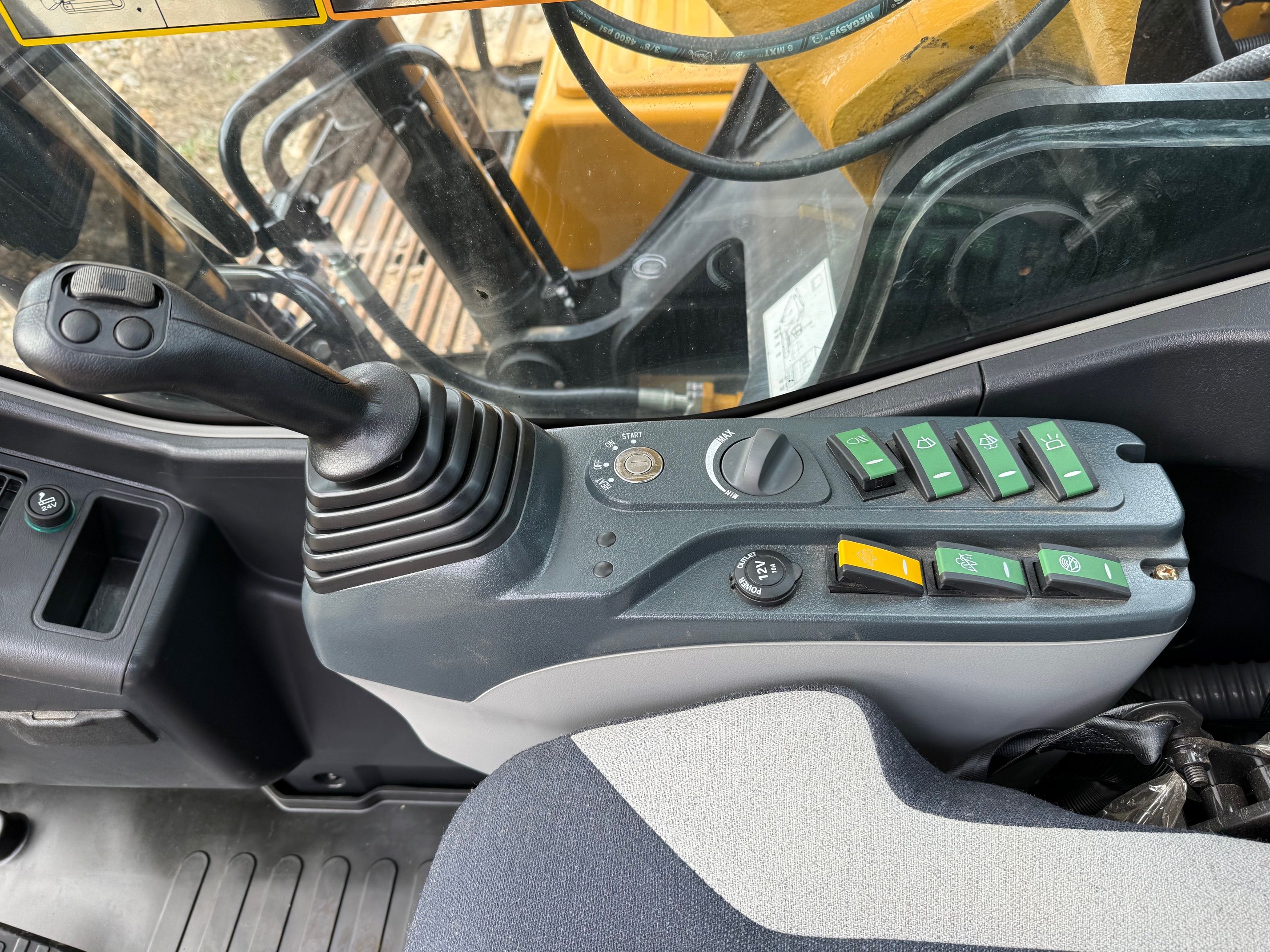 2023 SANY SY215C Photo 8 Thumbnail