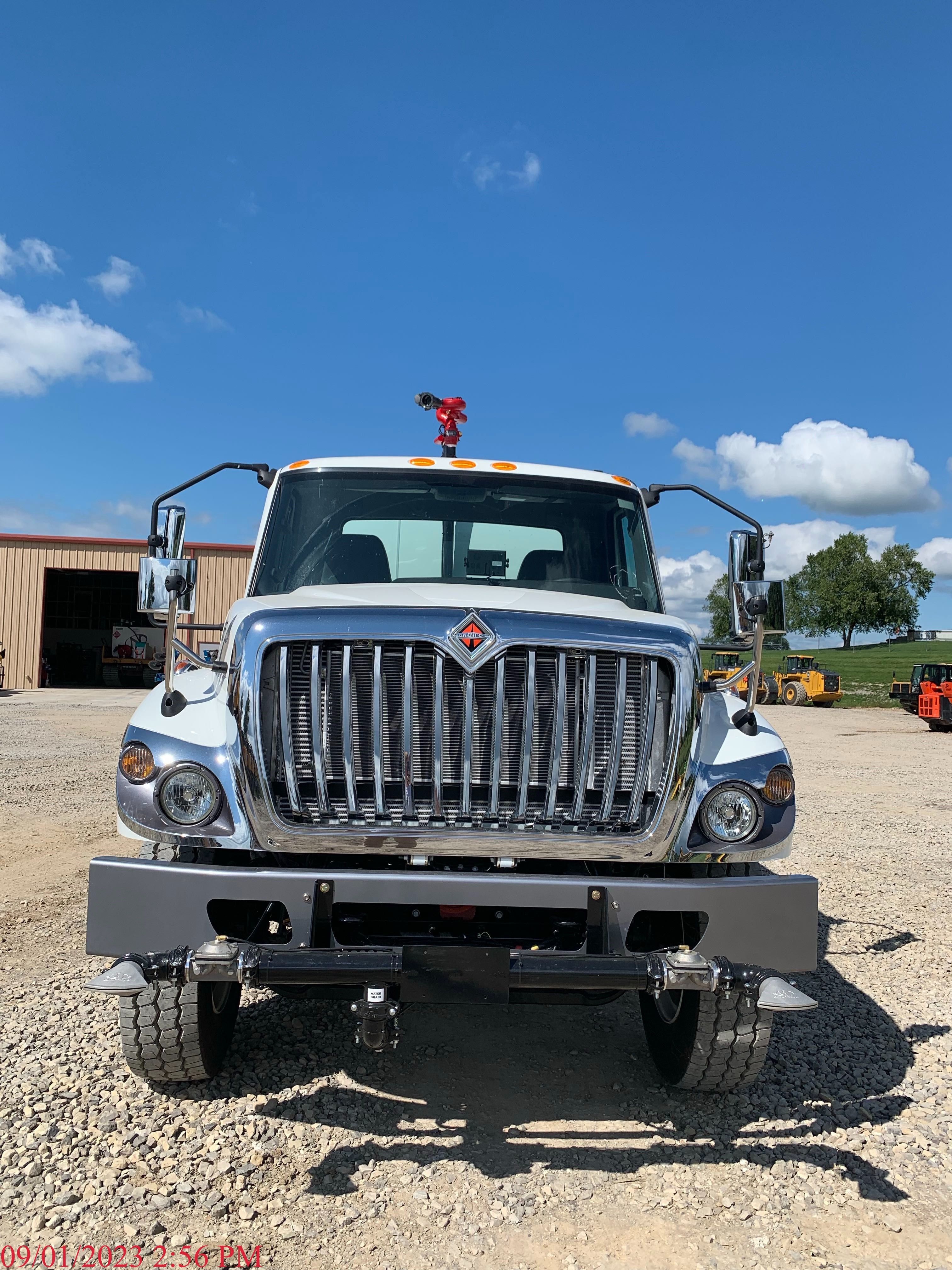 2024 INTERNATIONAL HV607 Photo 2 Thumbnail