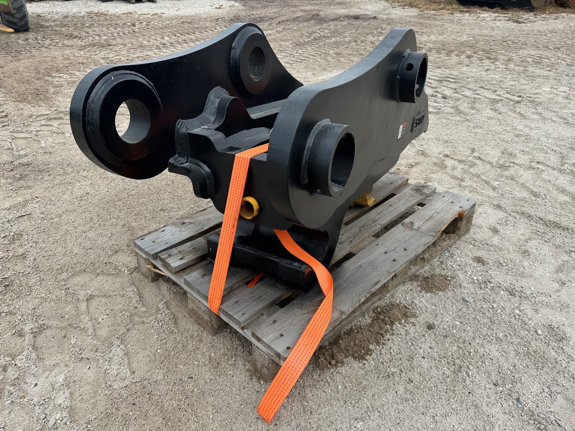 SANY SY500H HYDRAULIC QUICK COUPLER Photo 2 Thumbnail