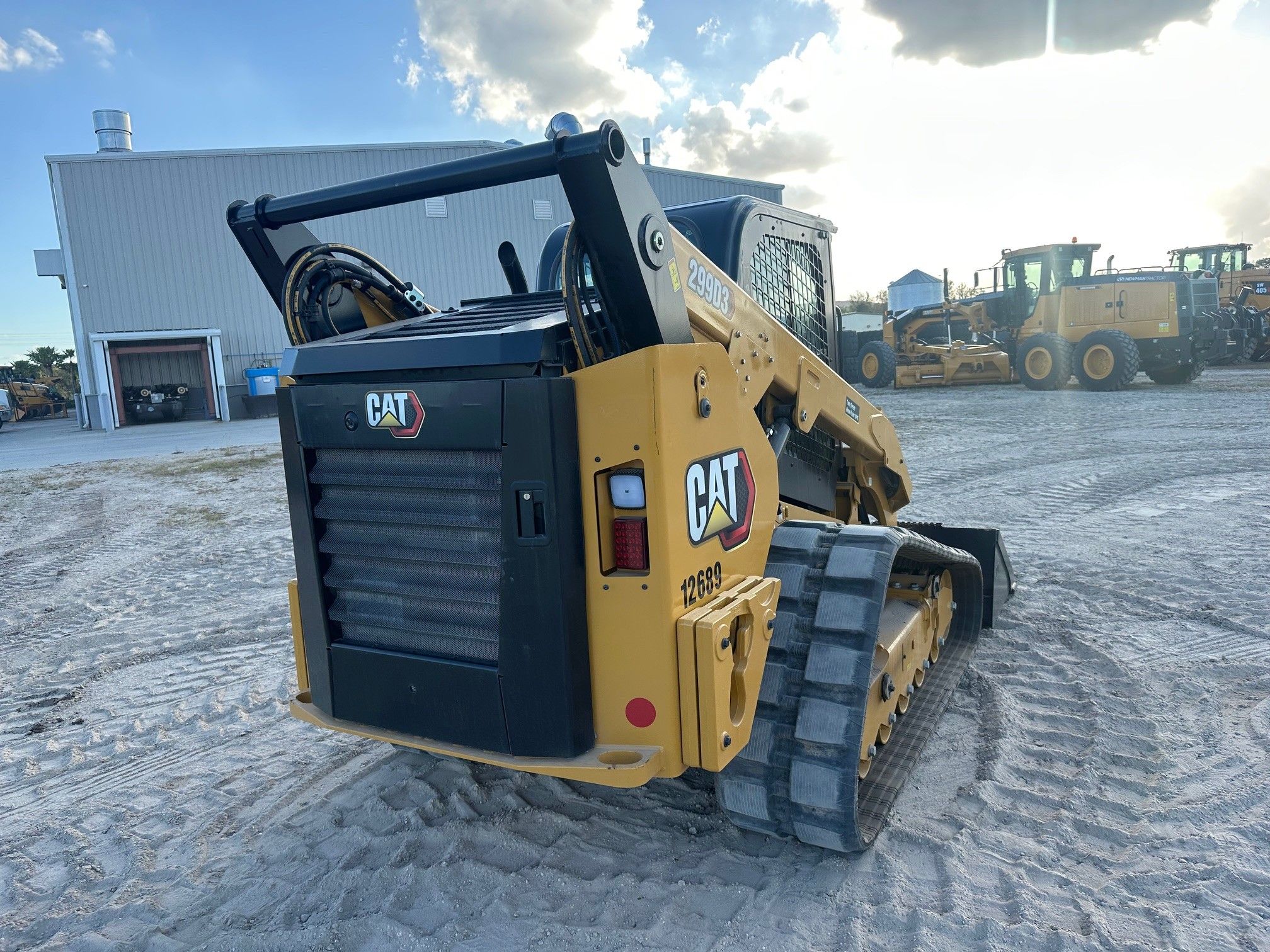 2024 CAT 299D3 Photo 4 Thumbnail