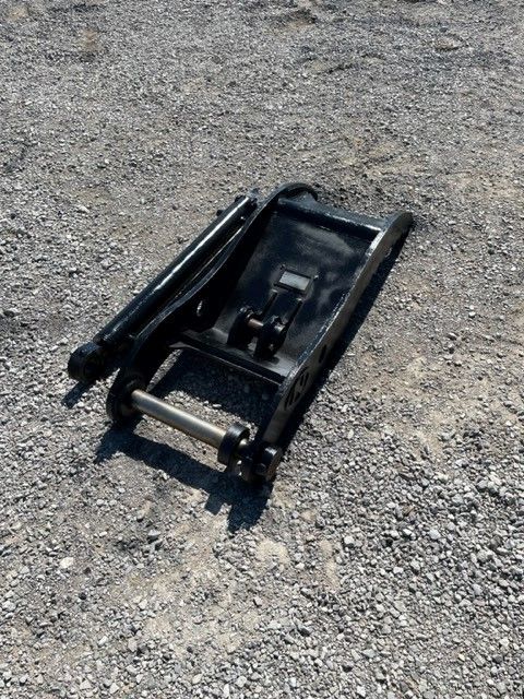 THUMB FOR SY95C (FOR USE W/ QUICK COUPLER) Photo 3 Thumbnail