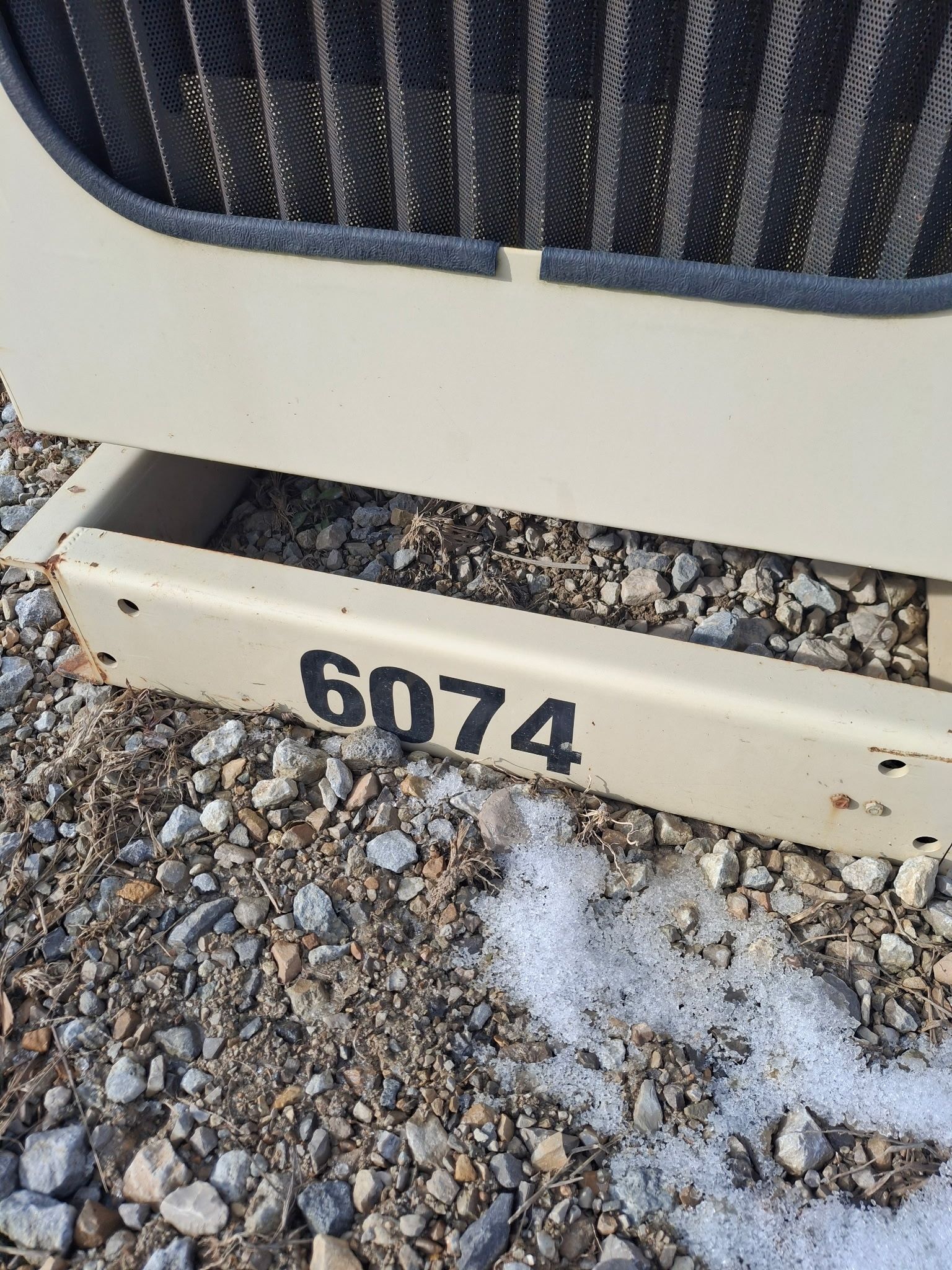 2018 FINN B70RH-39 SKID MOUNT STRAW BLOWER Photo 2 Thumbnail