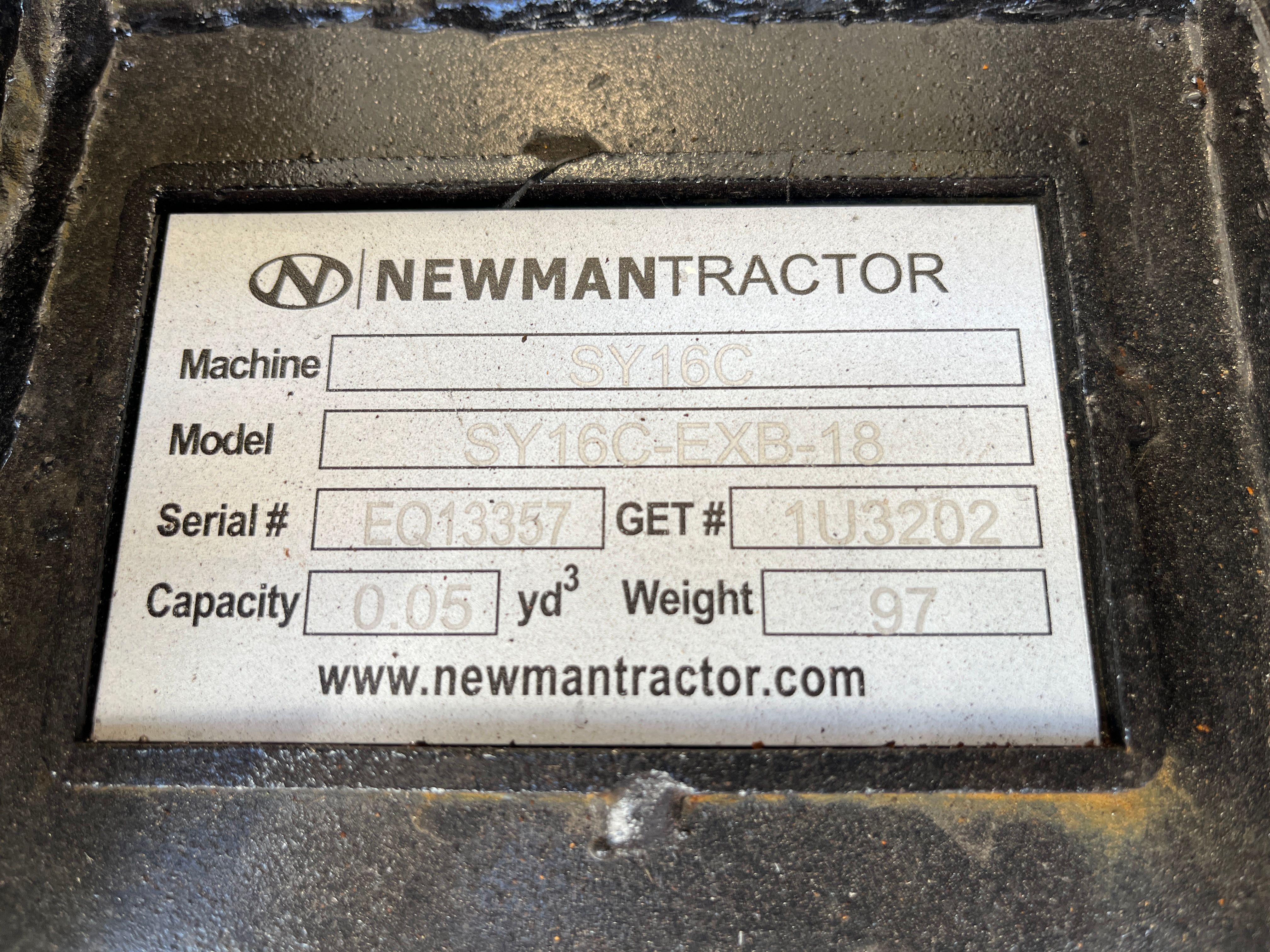 18" BUCKET FOR SY16C Photo 5 Thumbnail