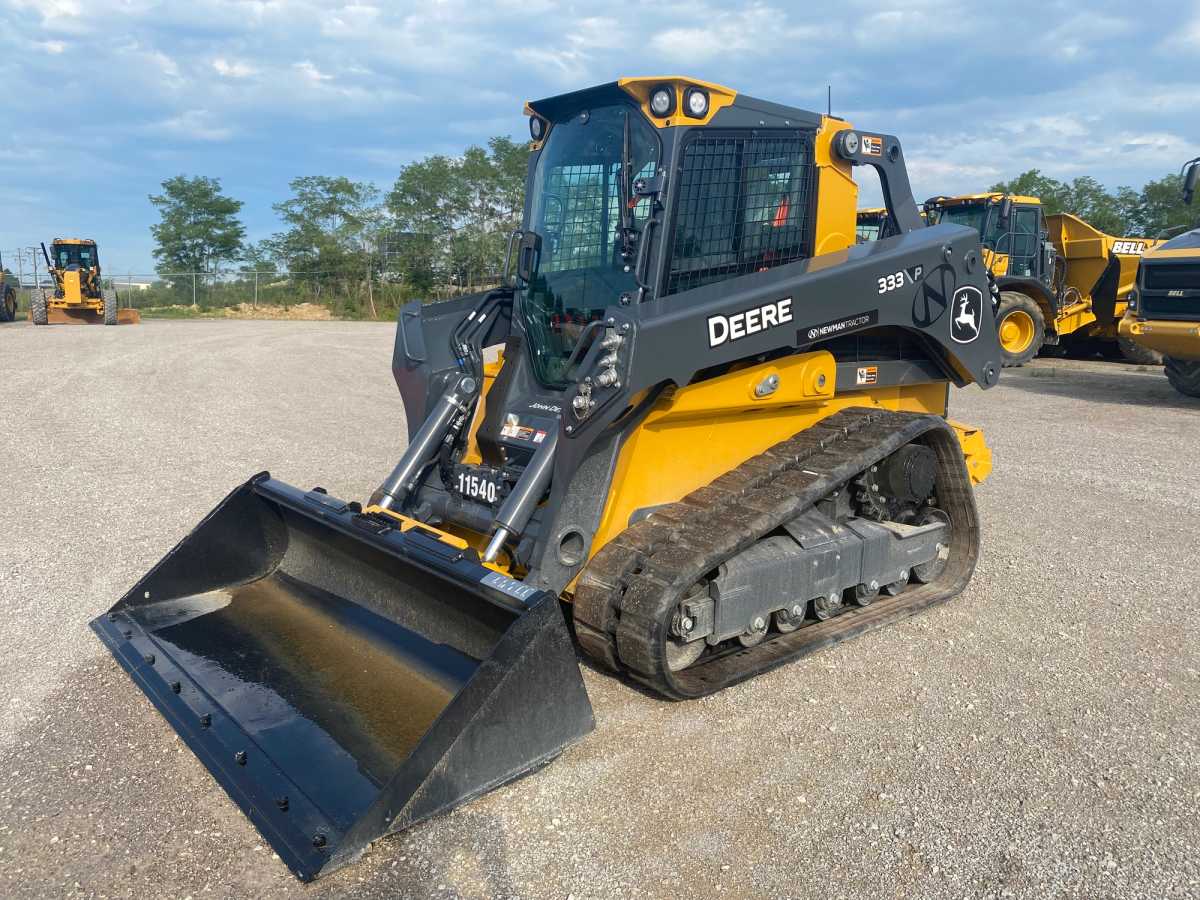 2024 JOHN DEERE JOHN DEERE 333P SKID STEER TRACK LOADER Photo 1